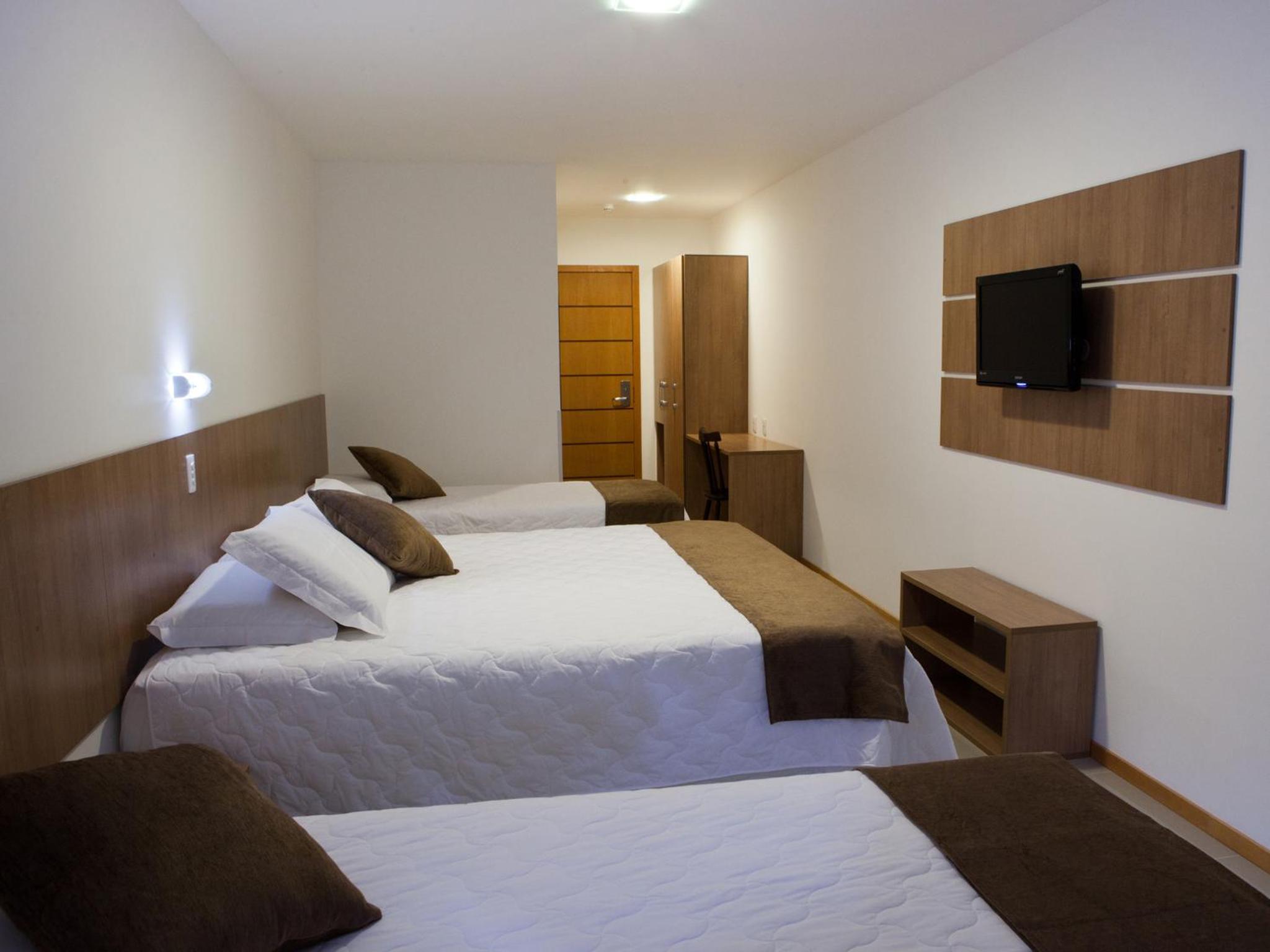 Deluxe Quadruple Room photo 1