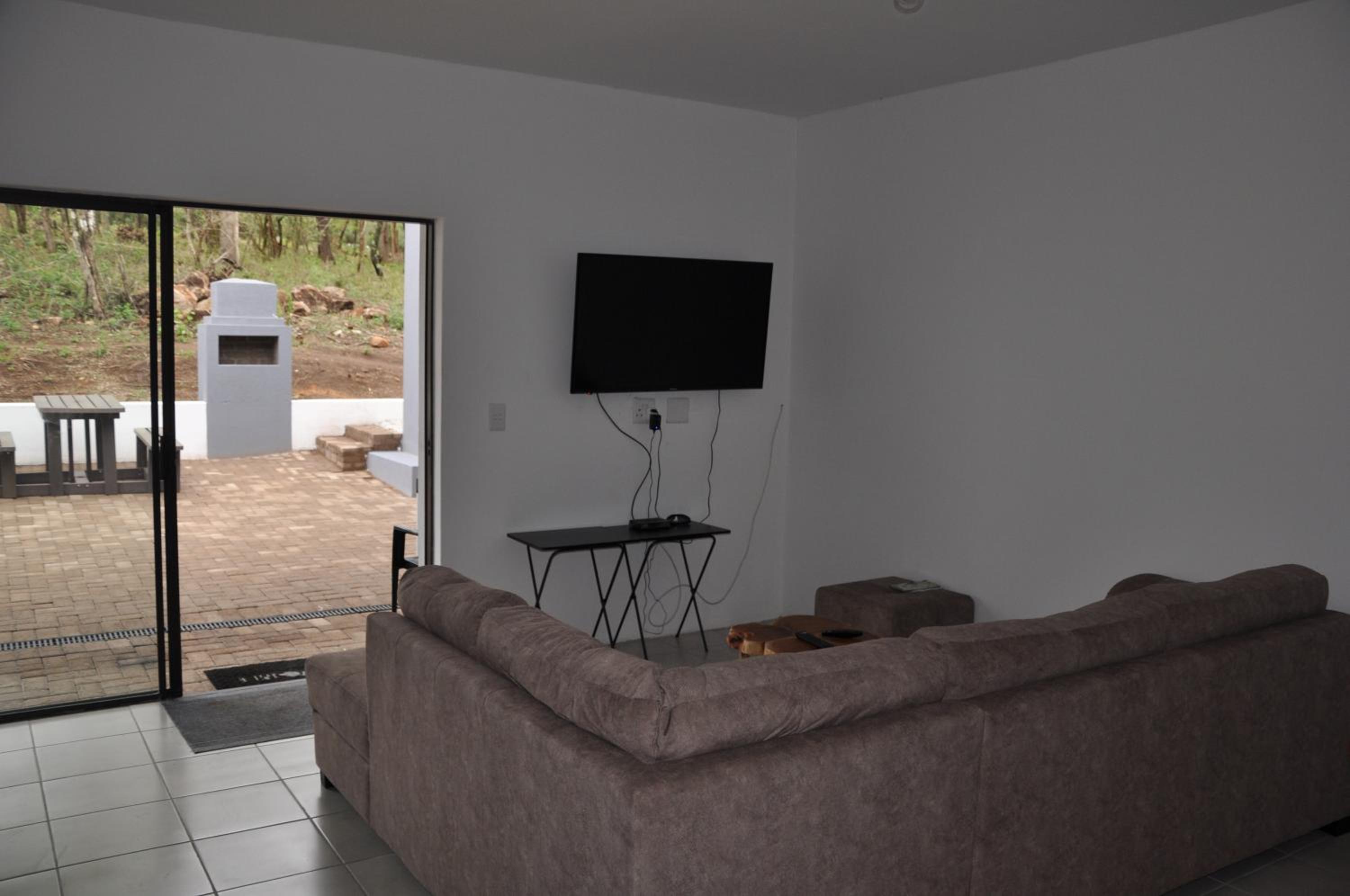 Luxury Twin Room - Photo 3