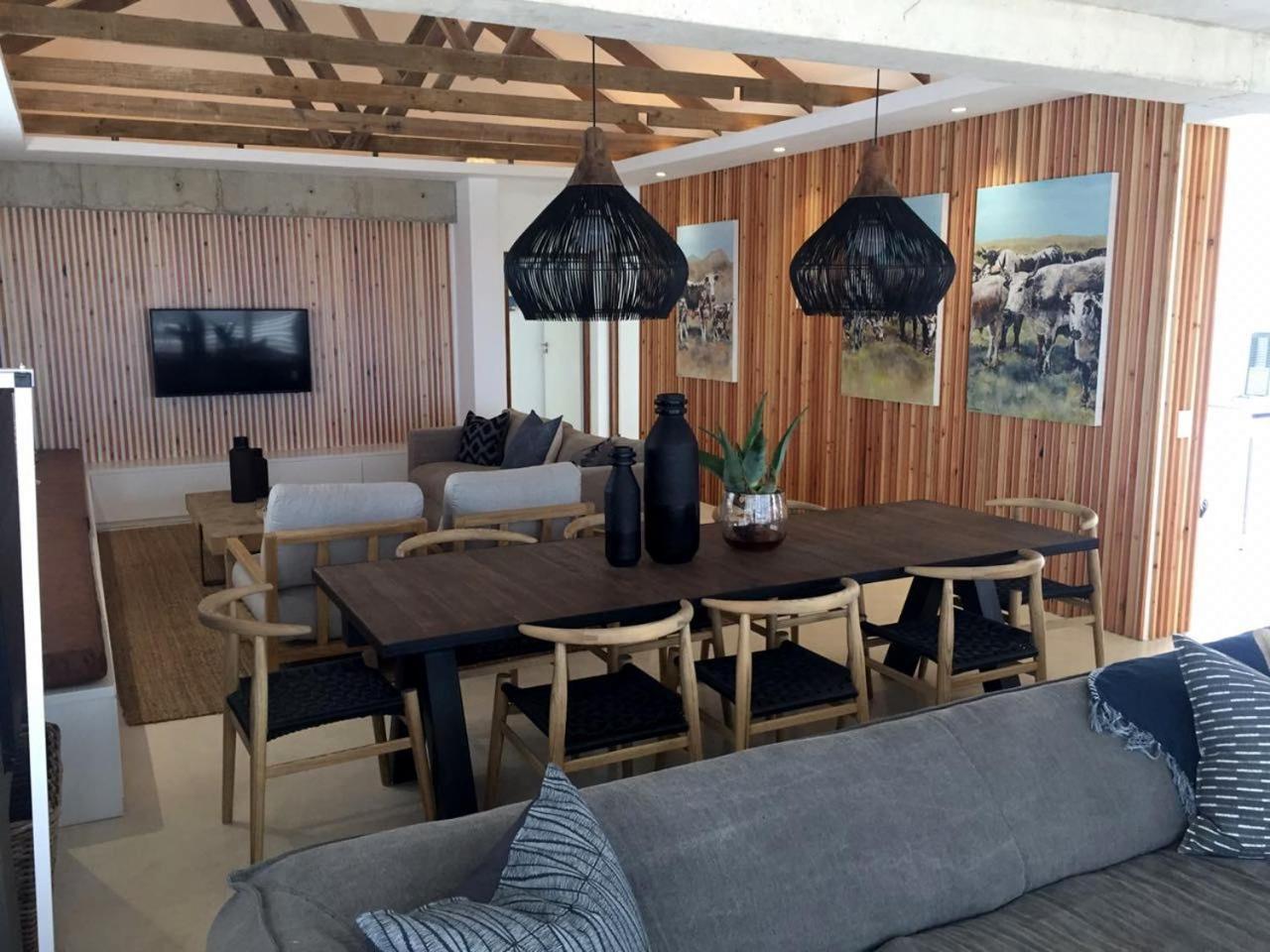 Two-Bedroom House - Photo 37