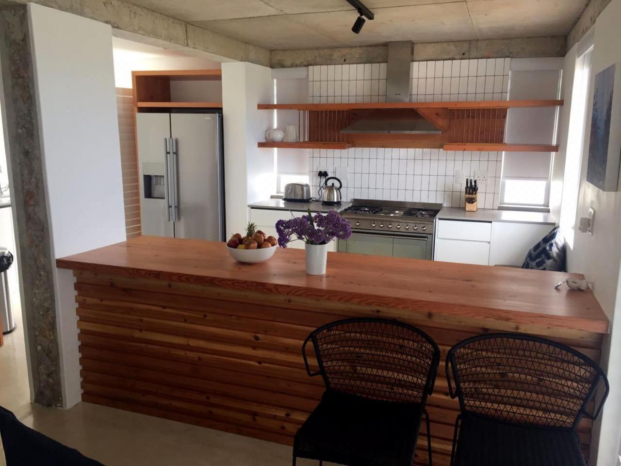 Two-Bedroom House - Photo 35