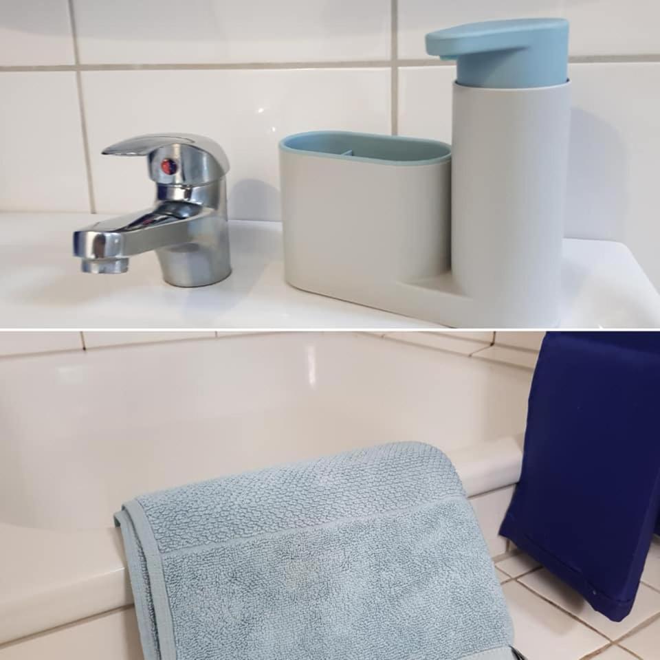 Deluxe Double Room with Shower photo 3
