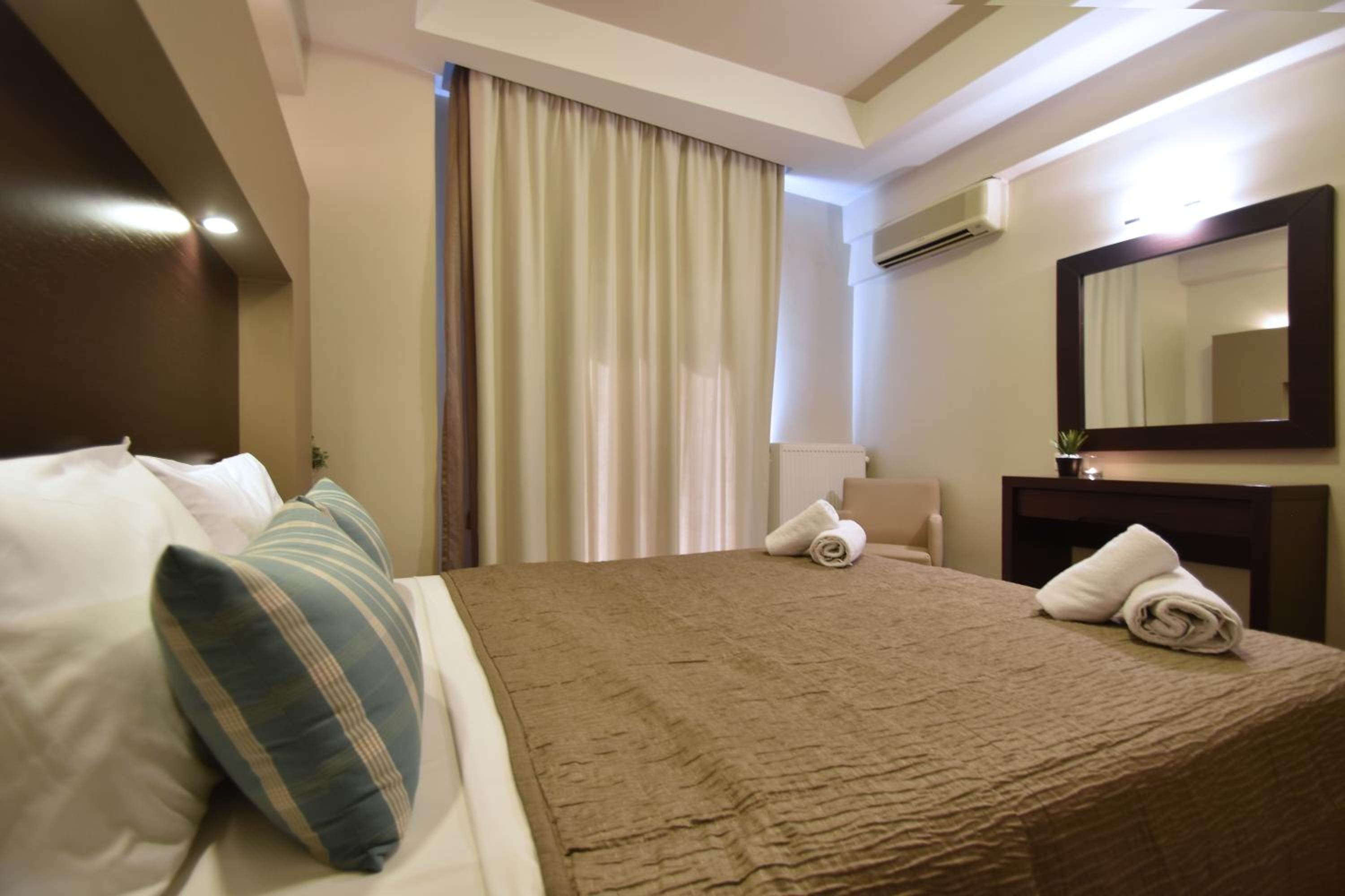 Double Room with Sea View photo 2