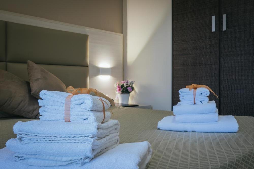 Deluxe Queen Room - Photo 3