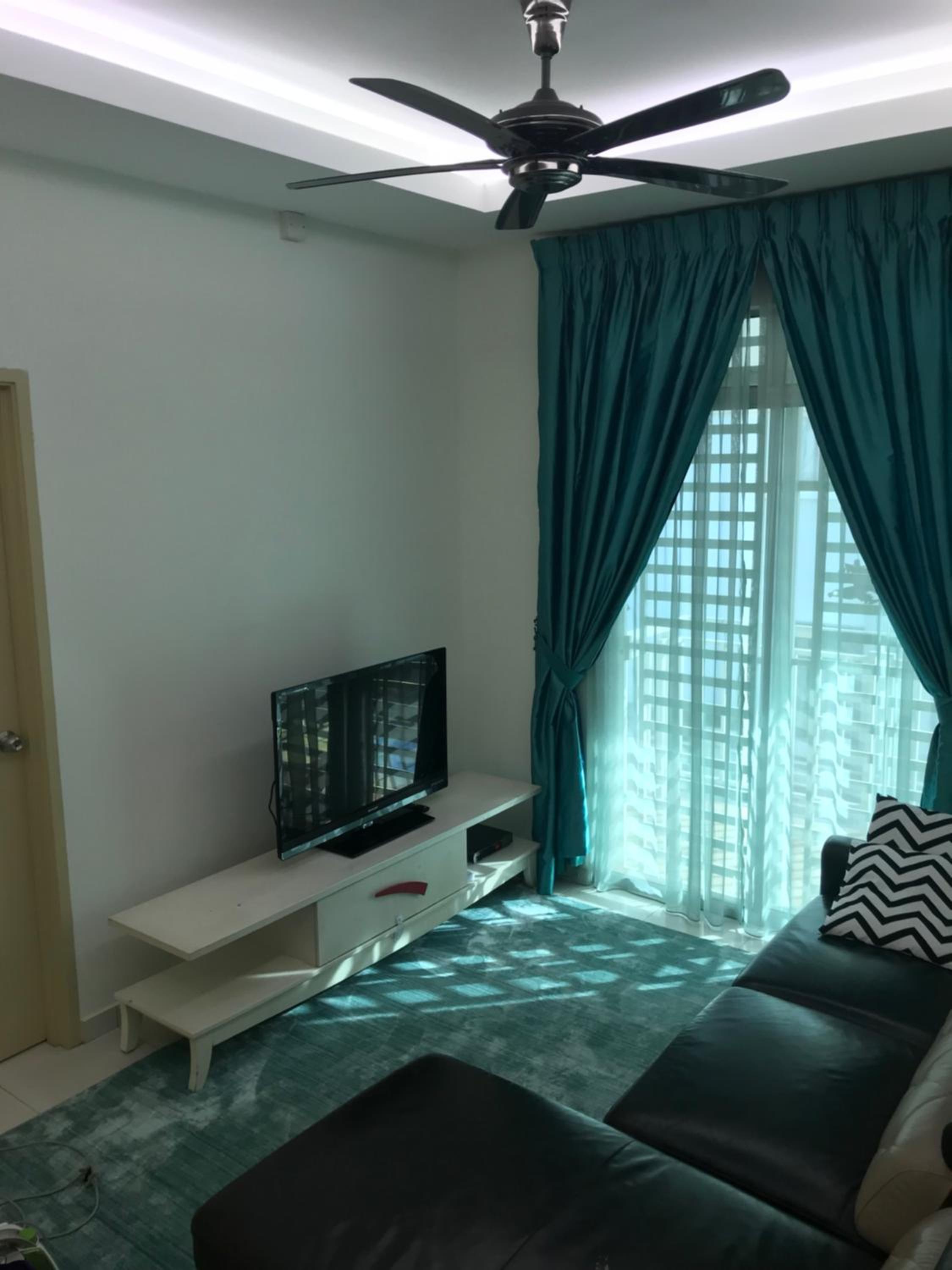 Four-Bedroom House photo 2