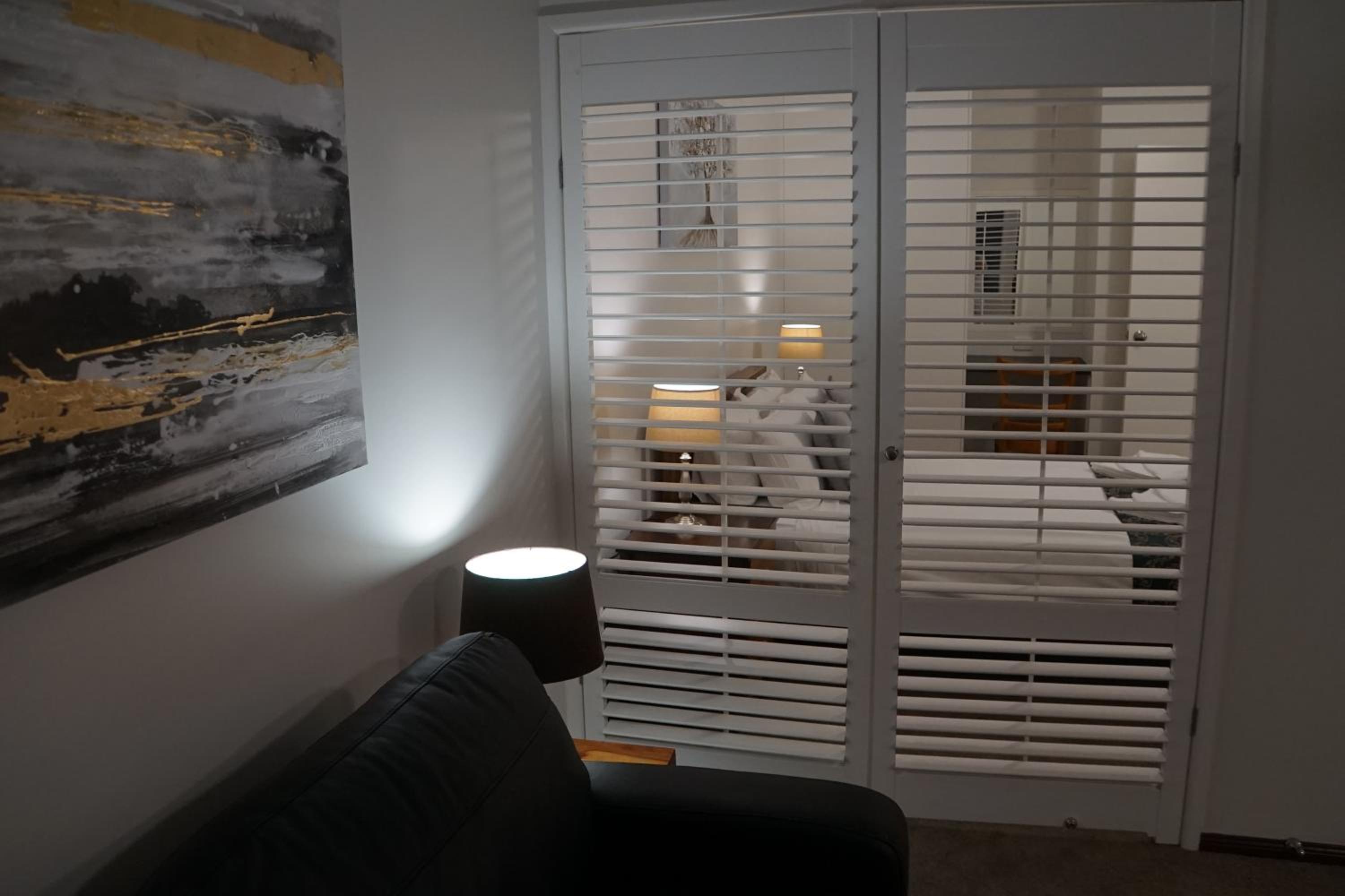 One-Bedroom Apartment with Ocean View - Photo 4