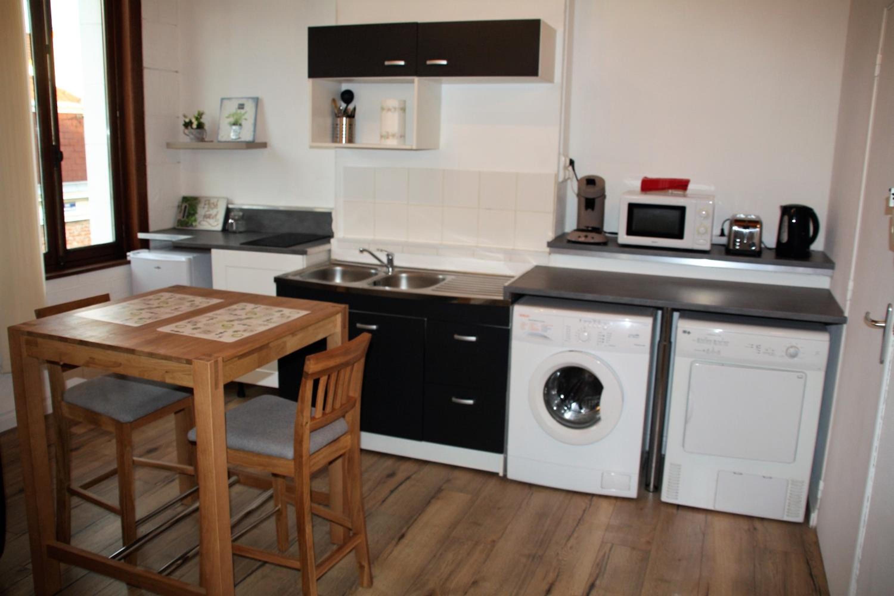 Apartment - Photo 16