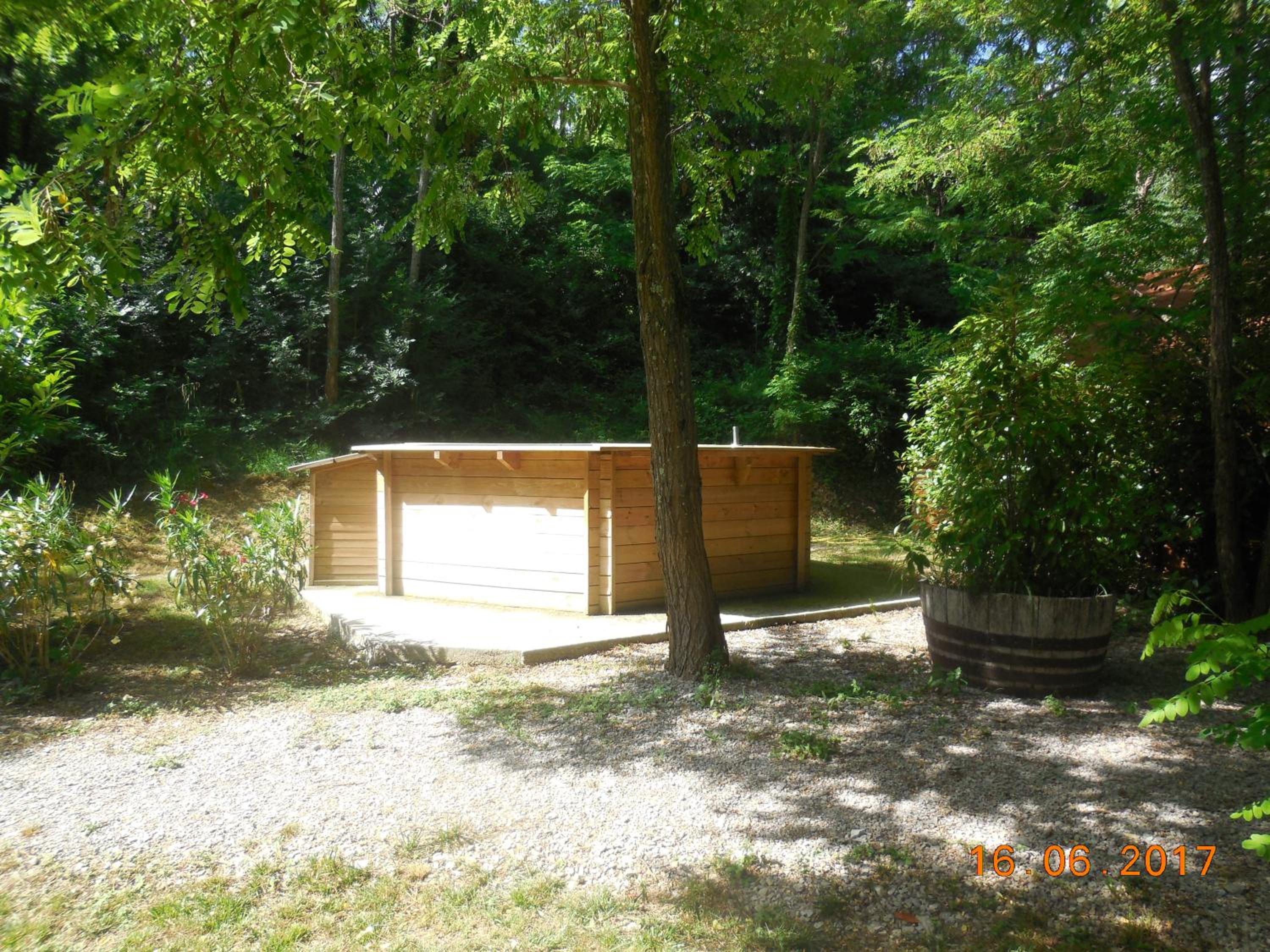 One-Bedroom House - Photo 1