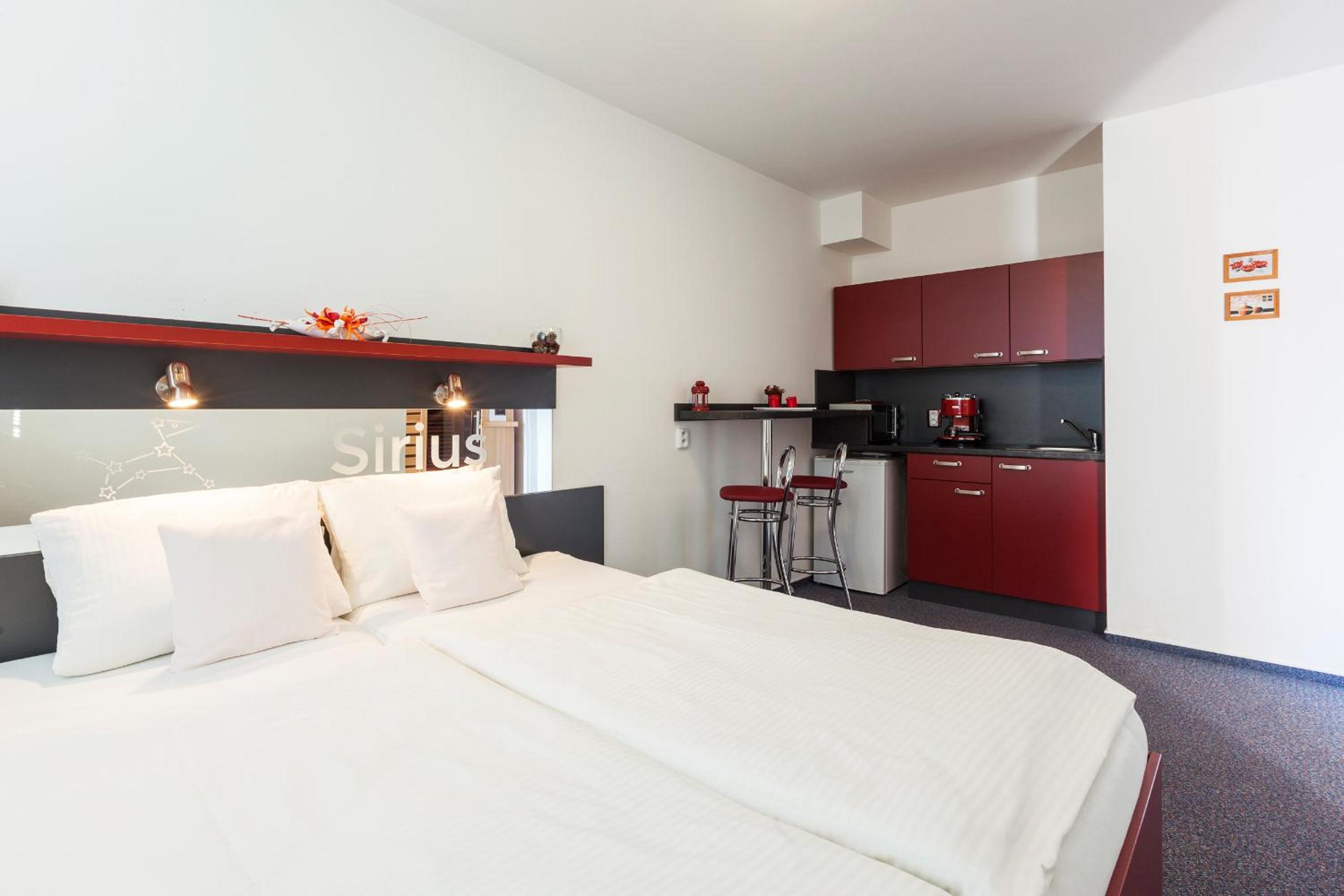 Deluxe Double Room photo 2