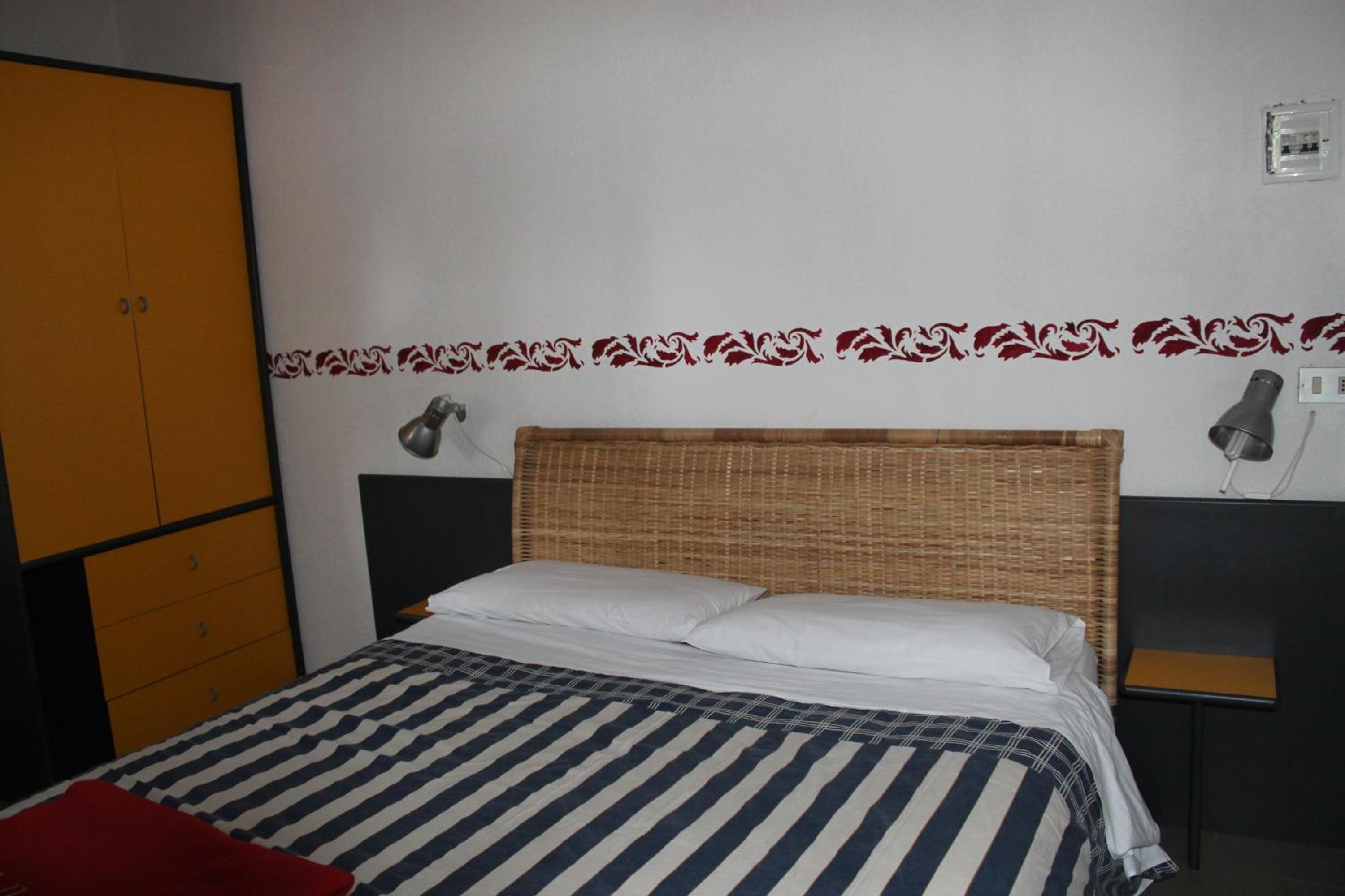 One-Bedroom Apartment (2 Adults)