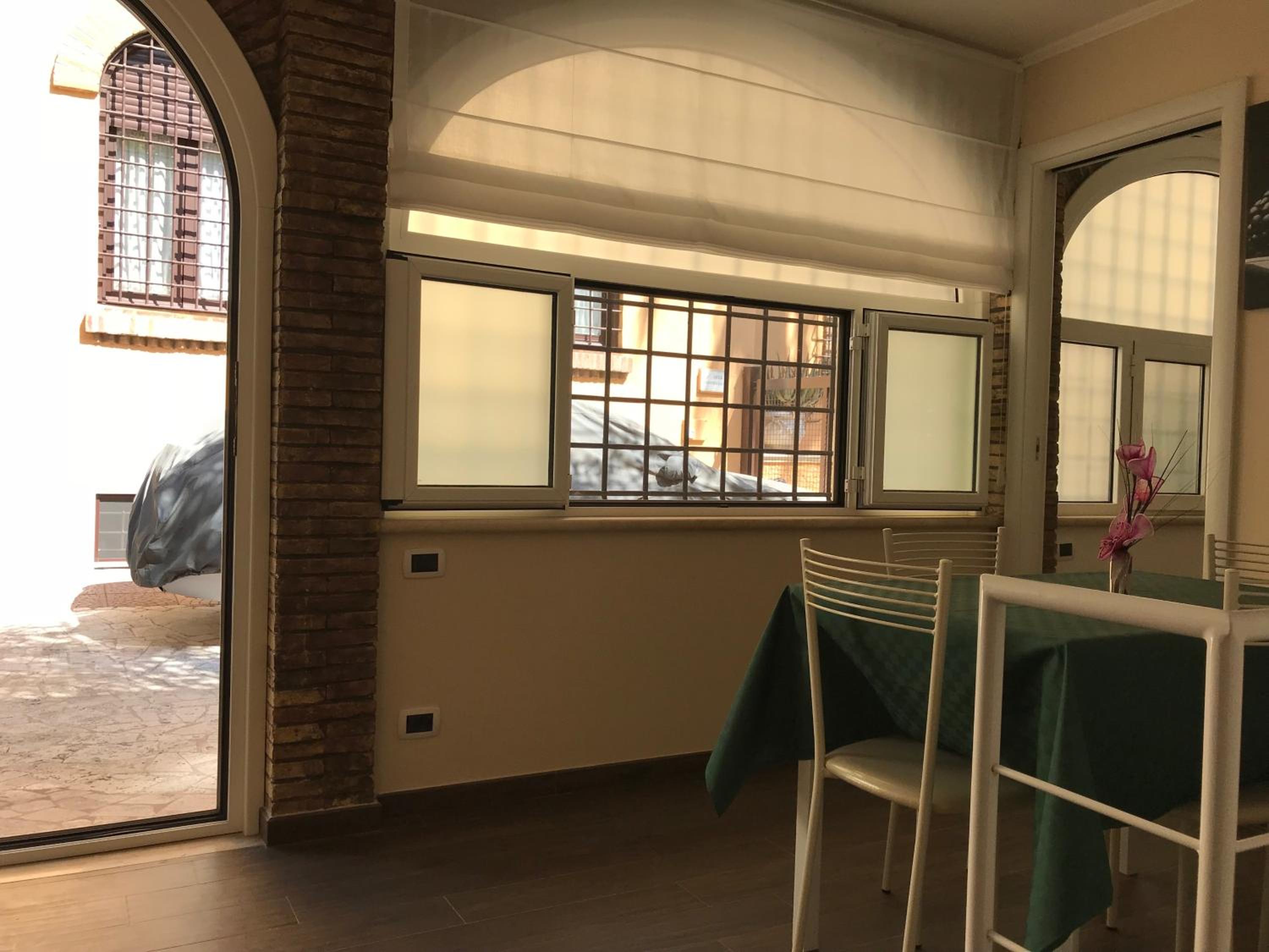 Apartment - Ground Floor photo 2