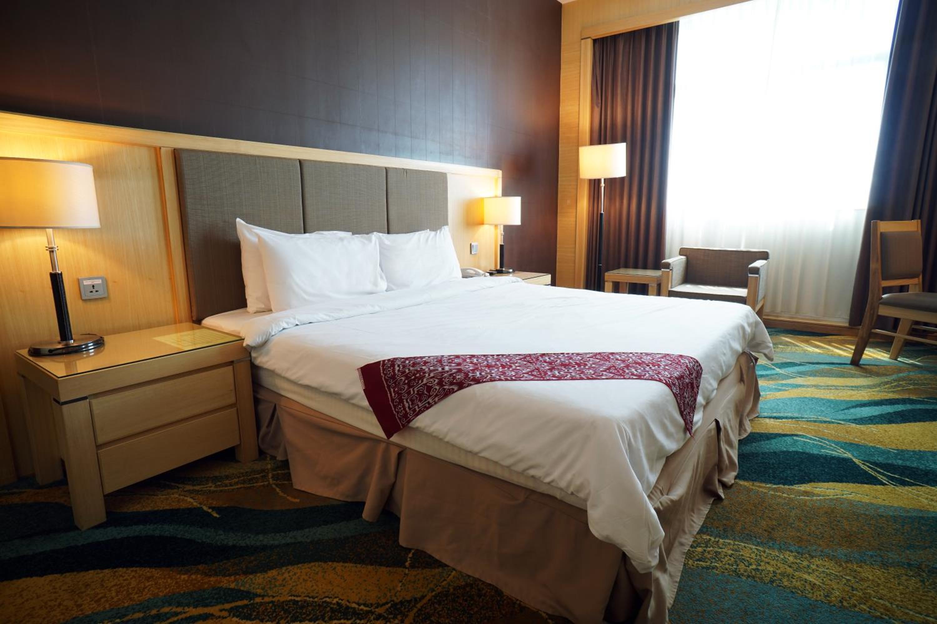 Superior King Room