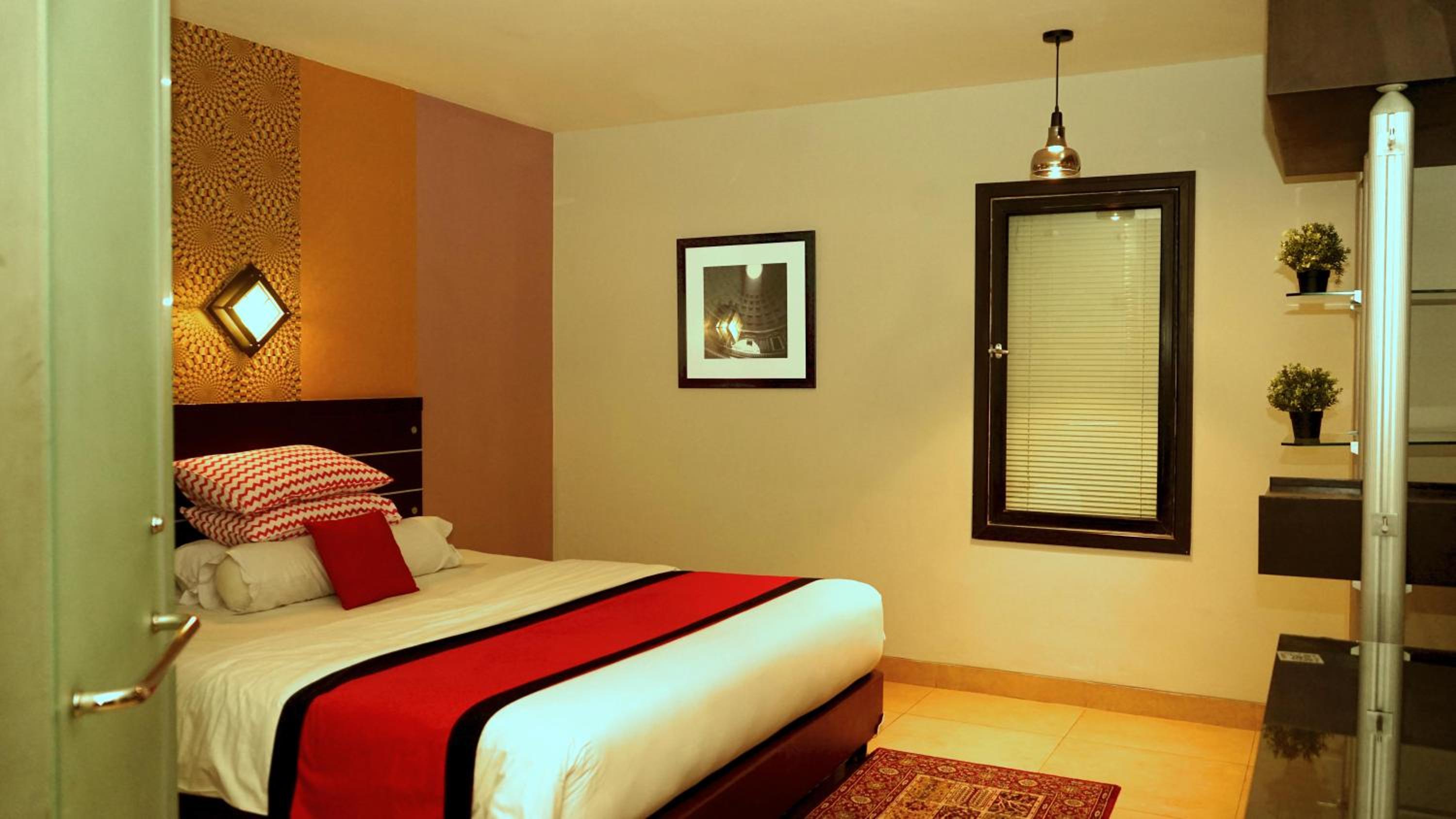 Superior Double Room with Free shuttle to Gambir Railway Station