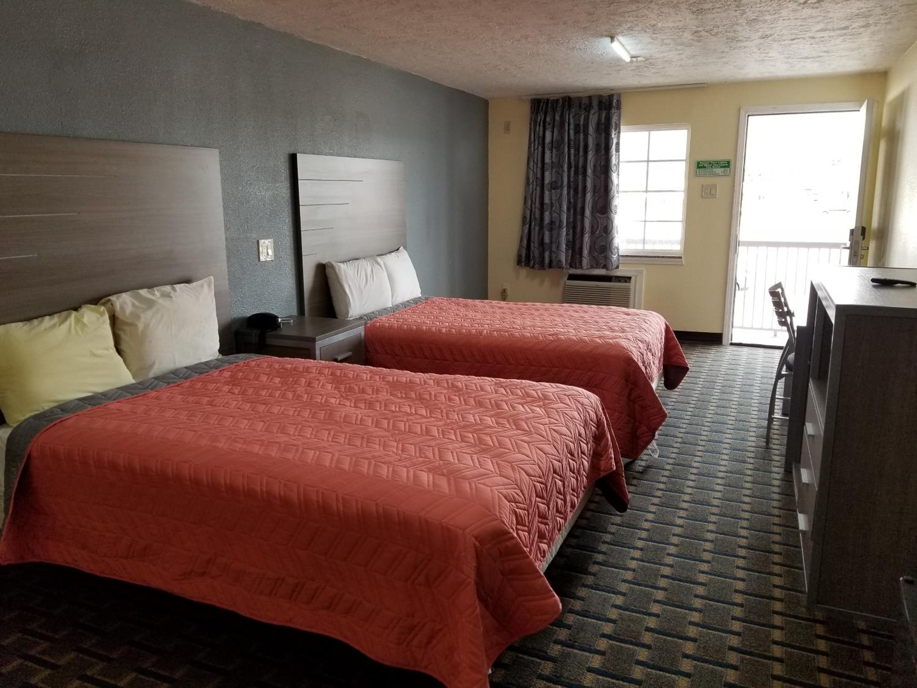 Standard Double Room - Photo 2