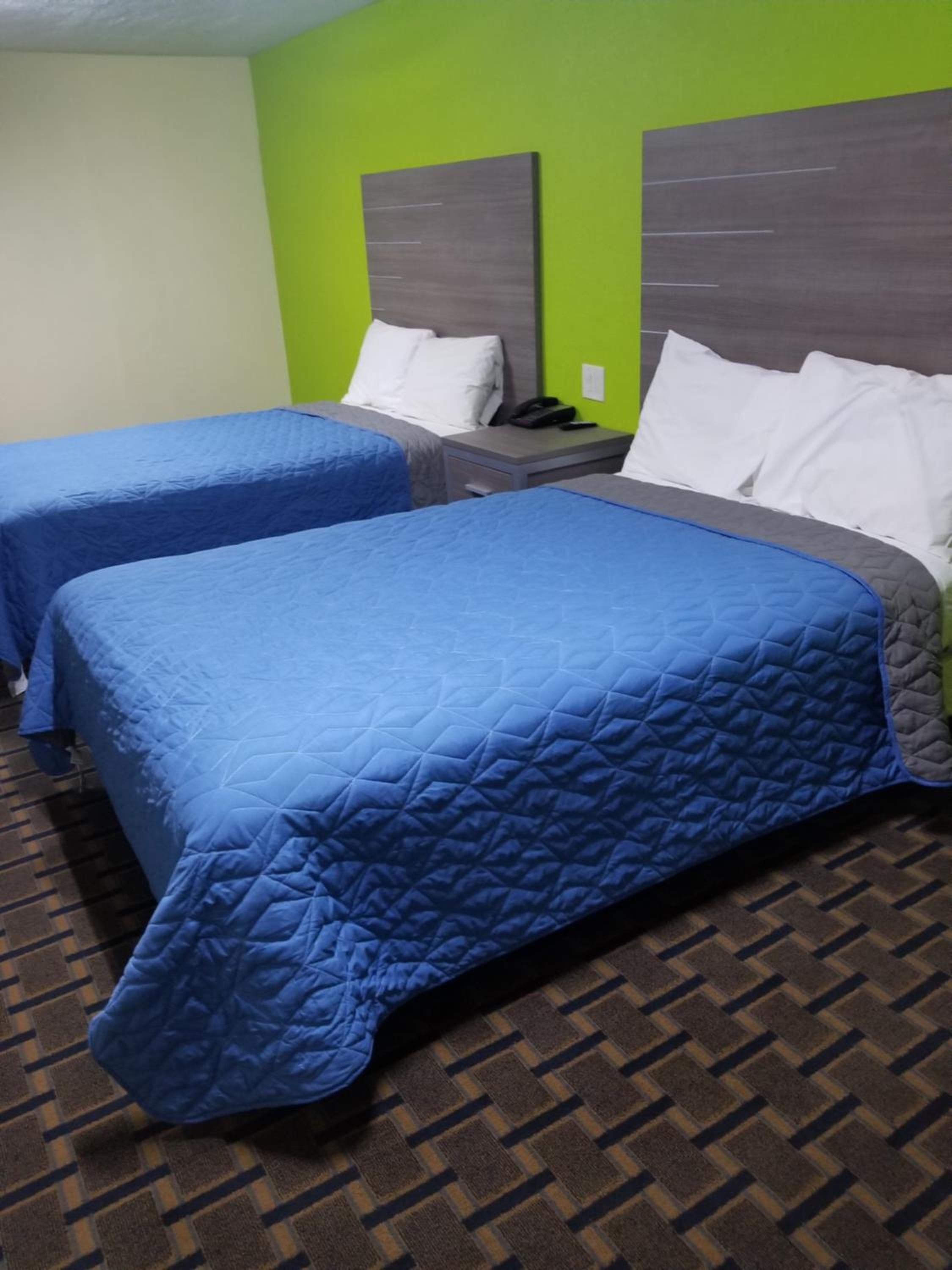 Standard Double Room - Photo 6
