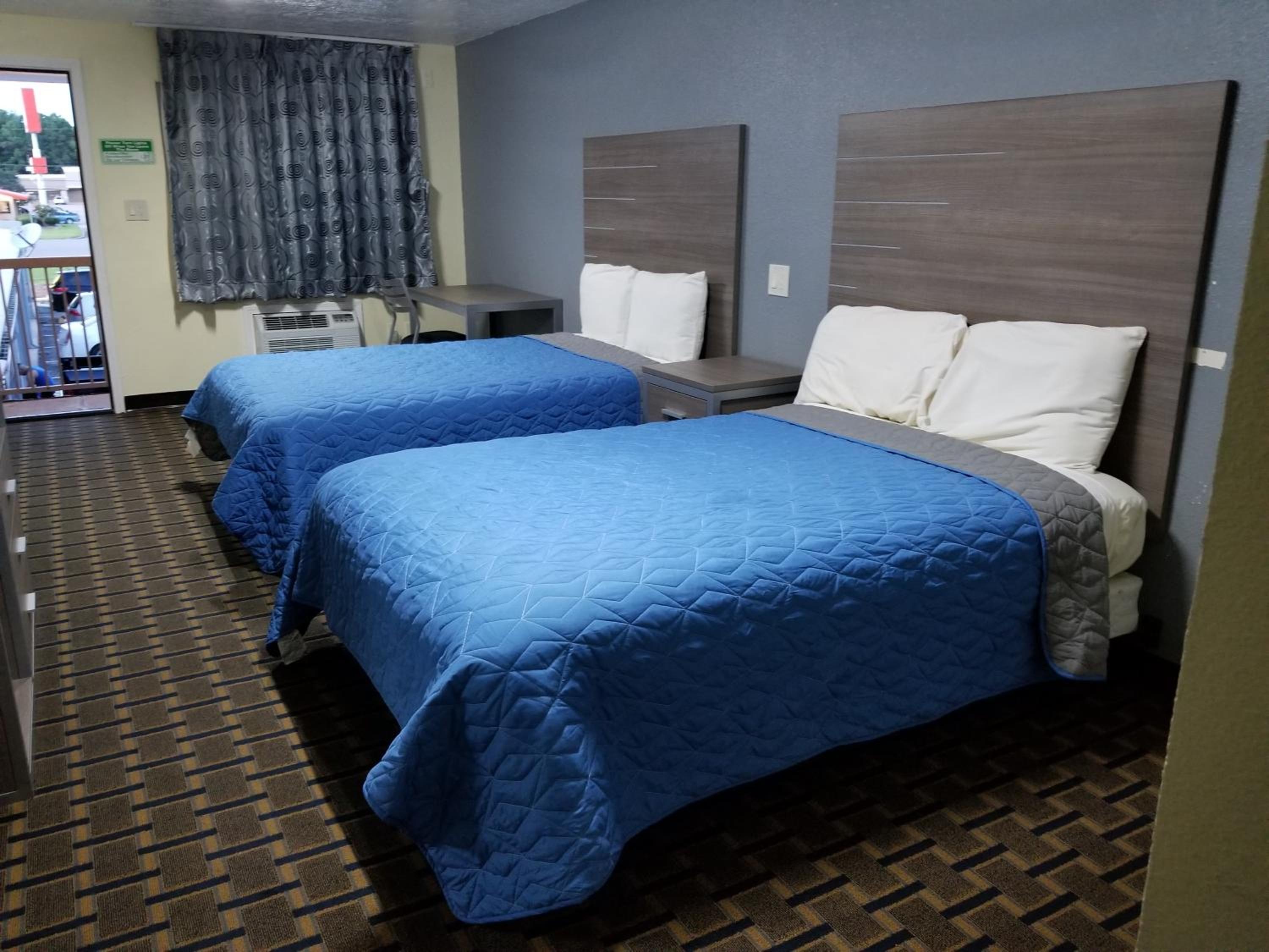 Standard Double Room - Photo 7