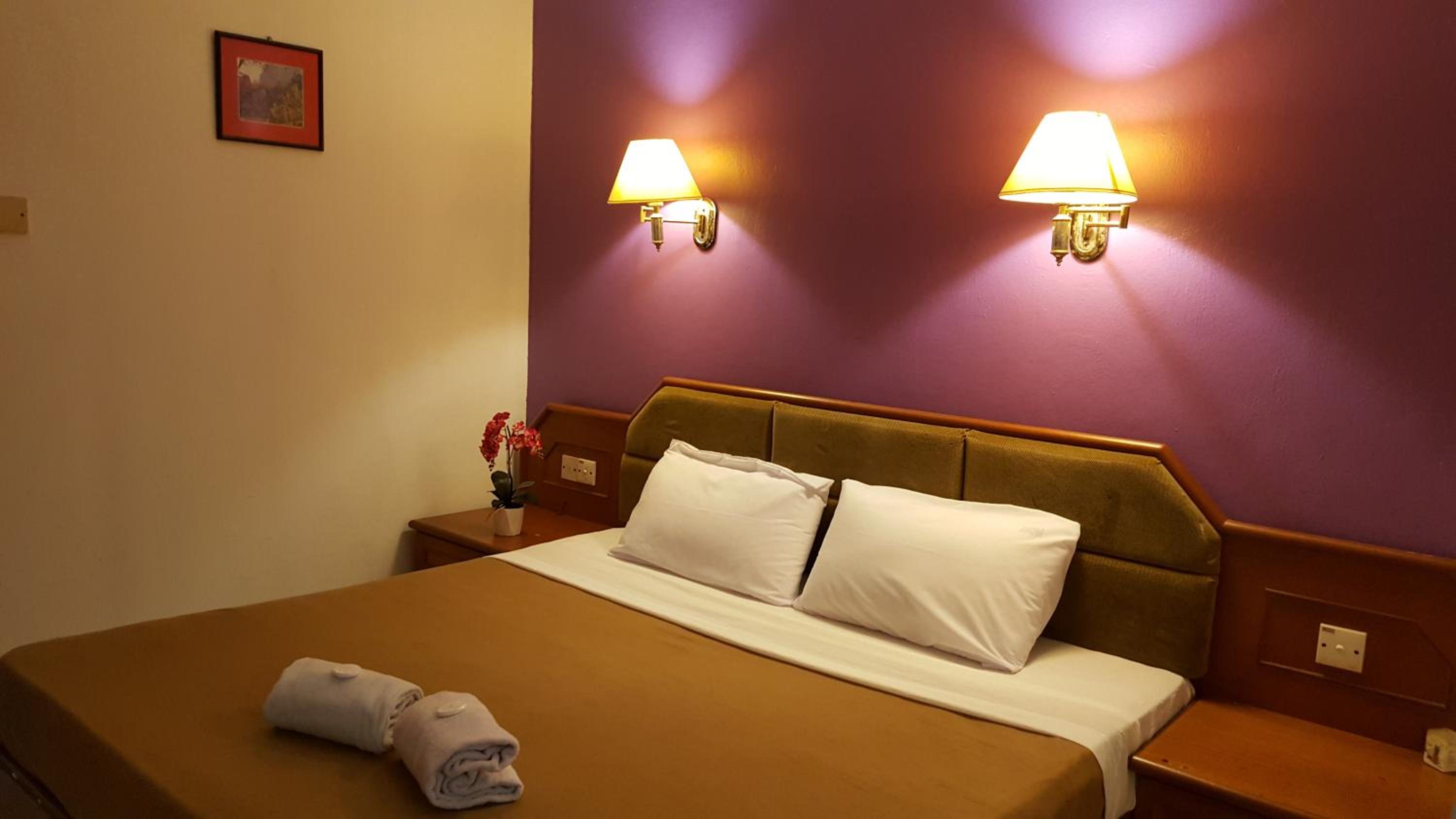 Standard King Room - Photo 3