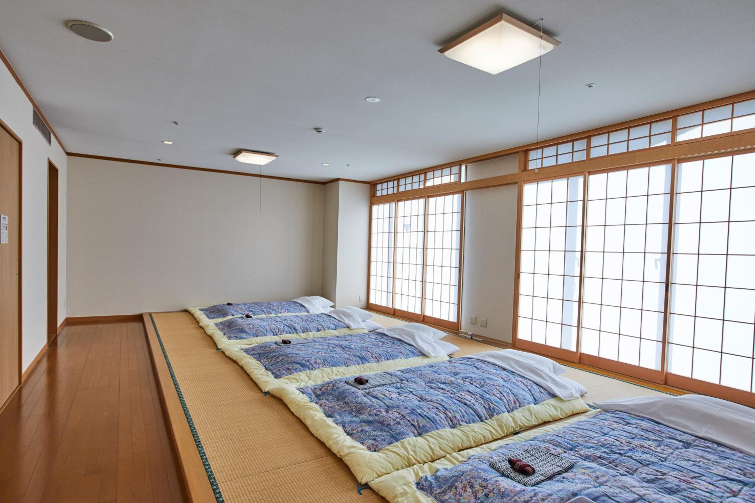 Deluxe Family Room - Non-Smoking  photo 3