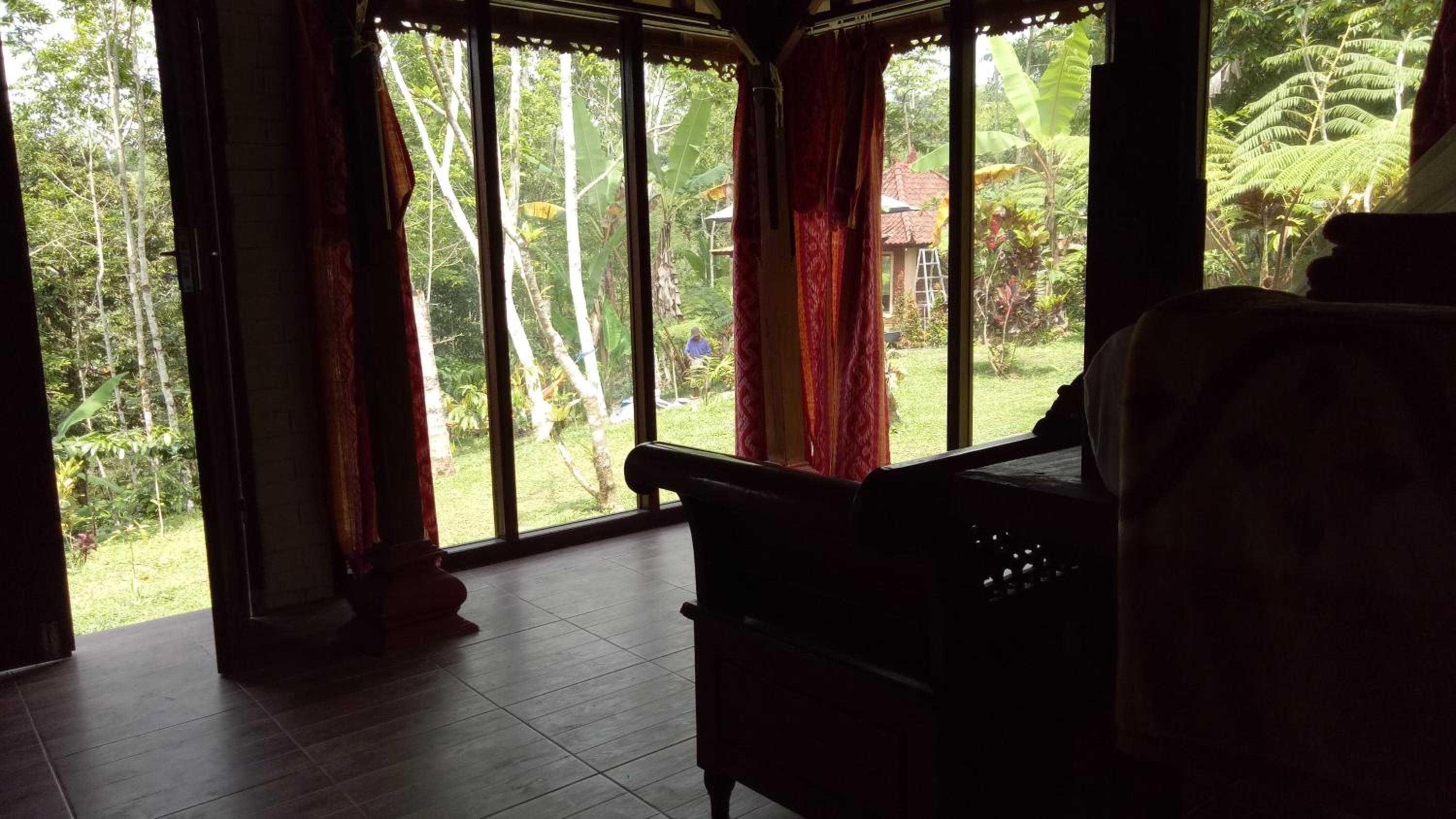 Deluxe Bungalow with Garden View - Photo 5