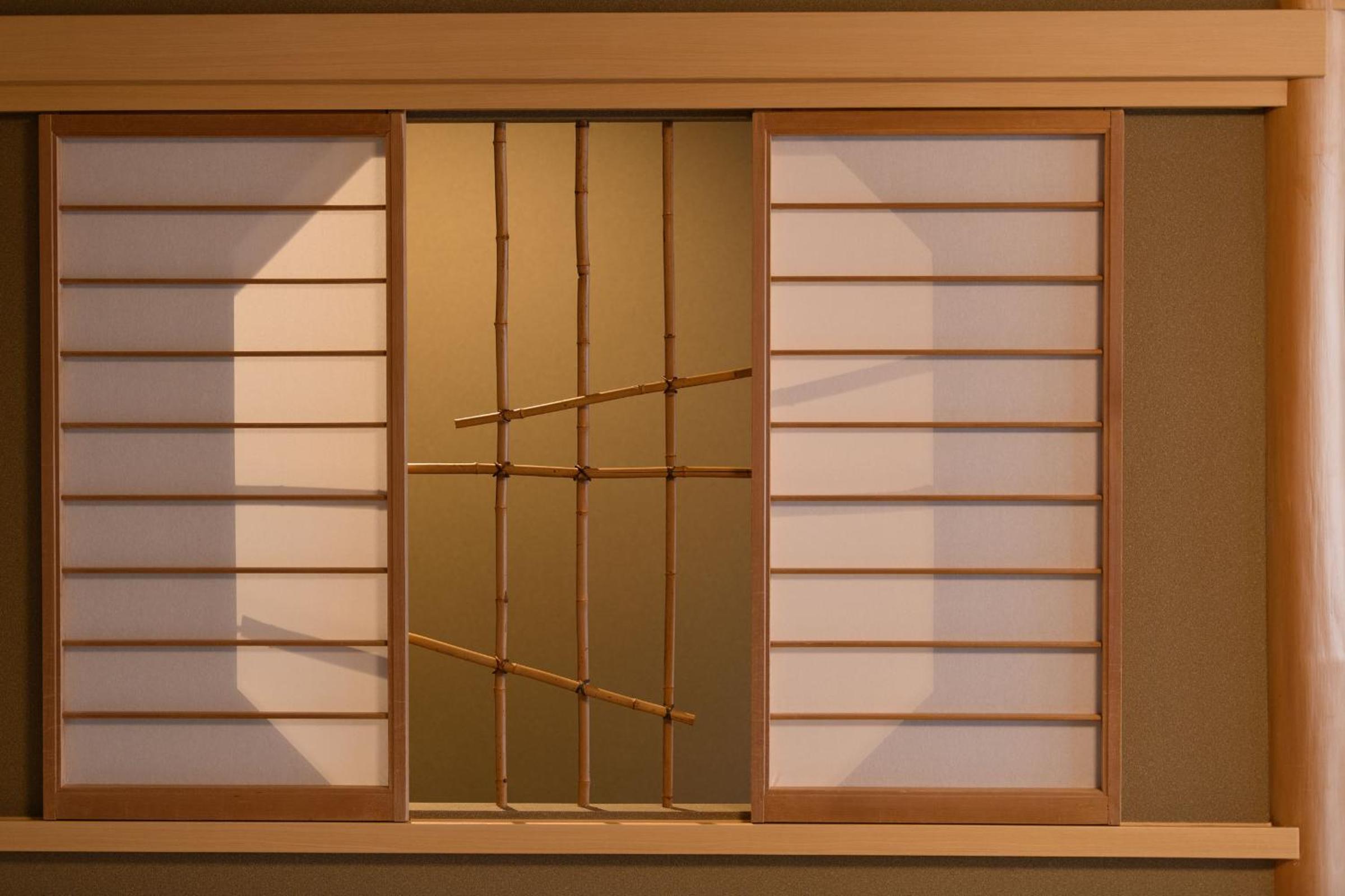 Japanese-Style Room with Bathroom - Photo 2
