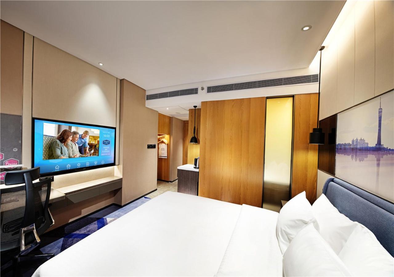 Comfort King Bed Room  - Photo 2