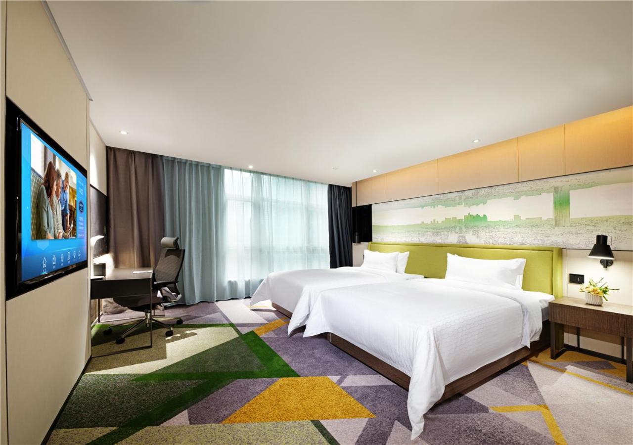 Superior Twin Bed Room - Photo 3