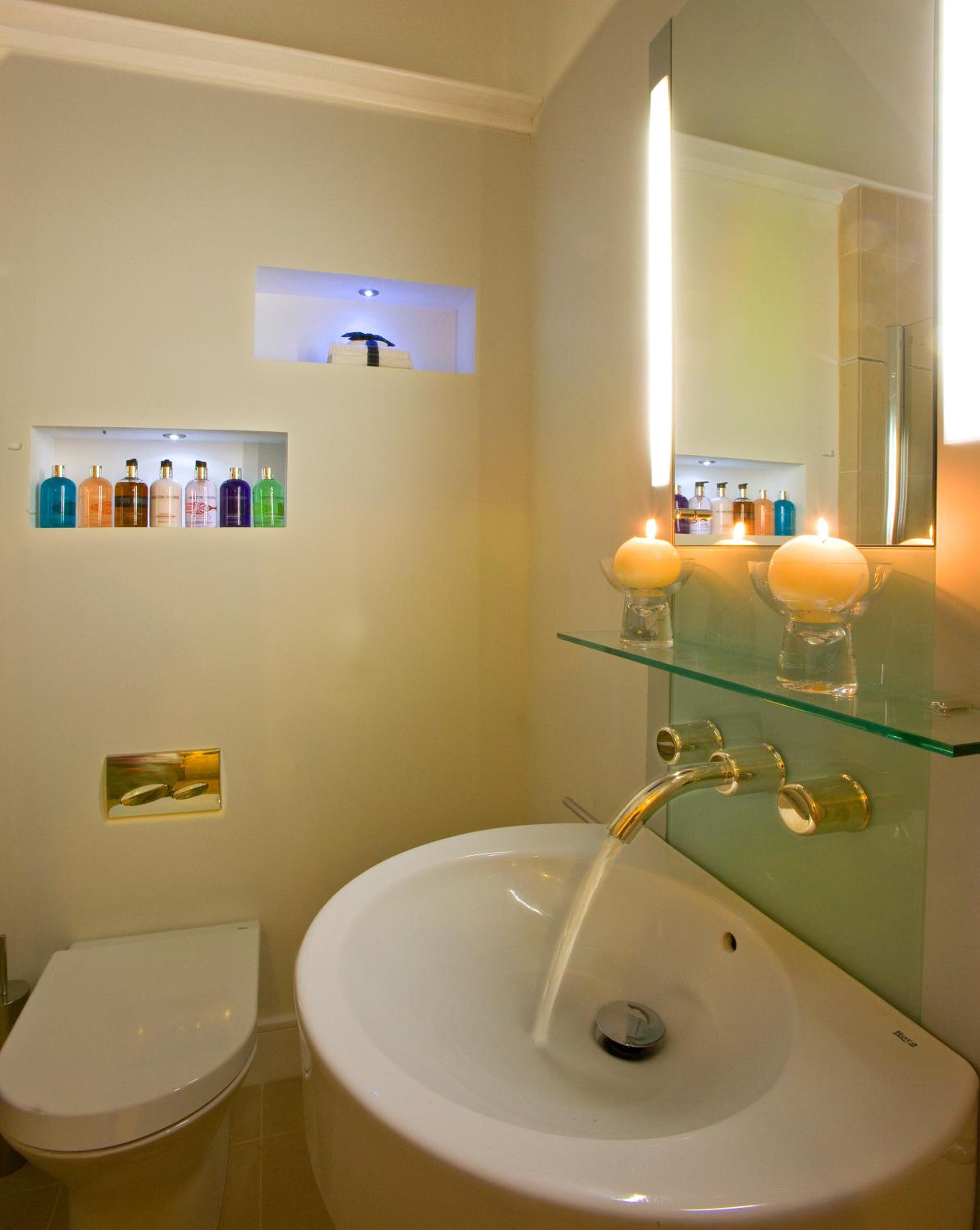 Superior King Room photo 1