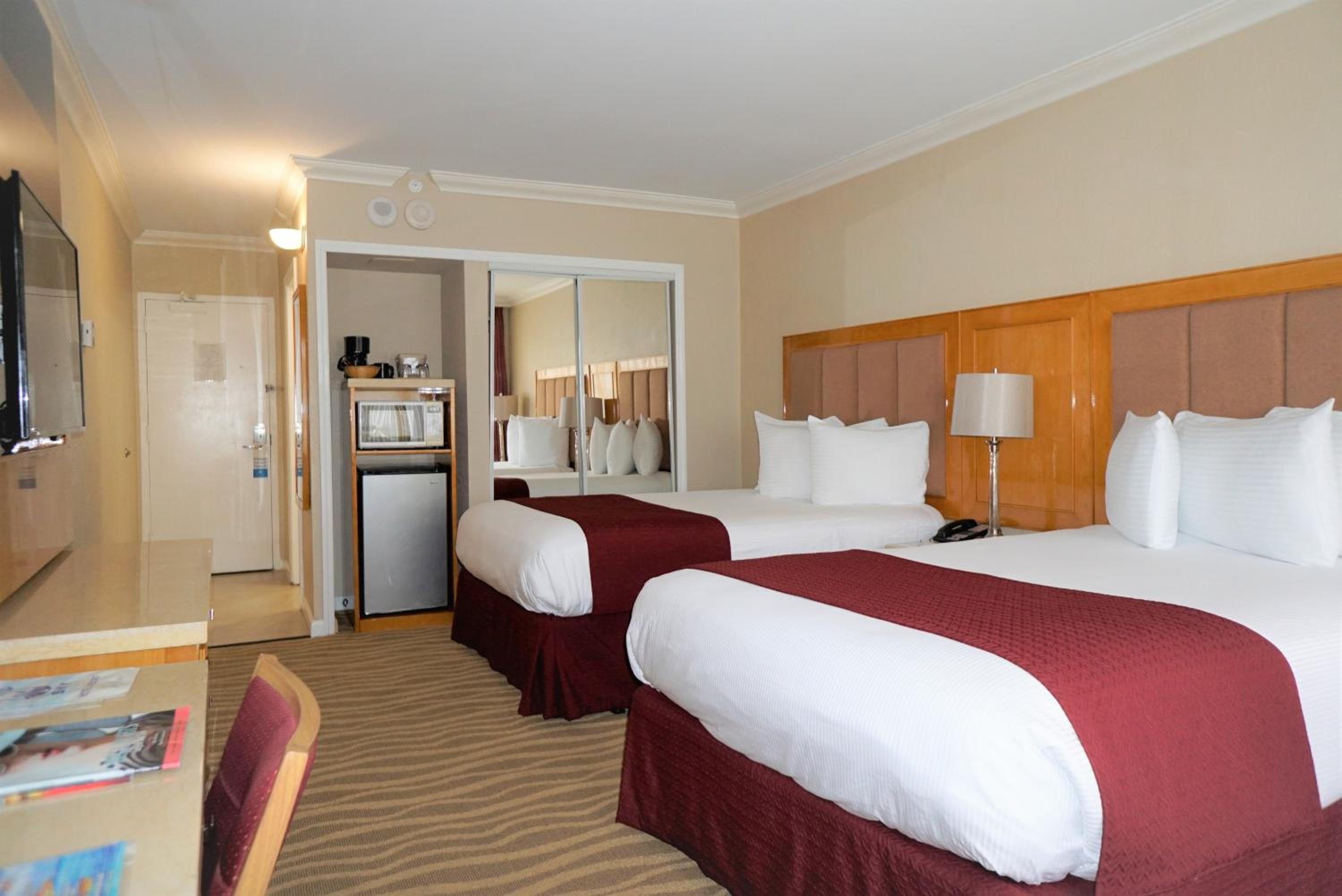 Standard Double Room - Photo 1