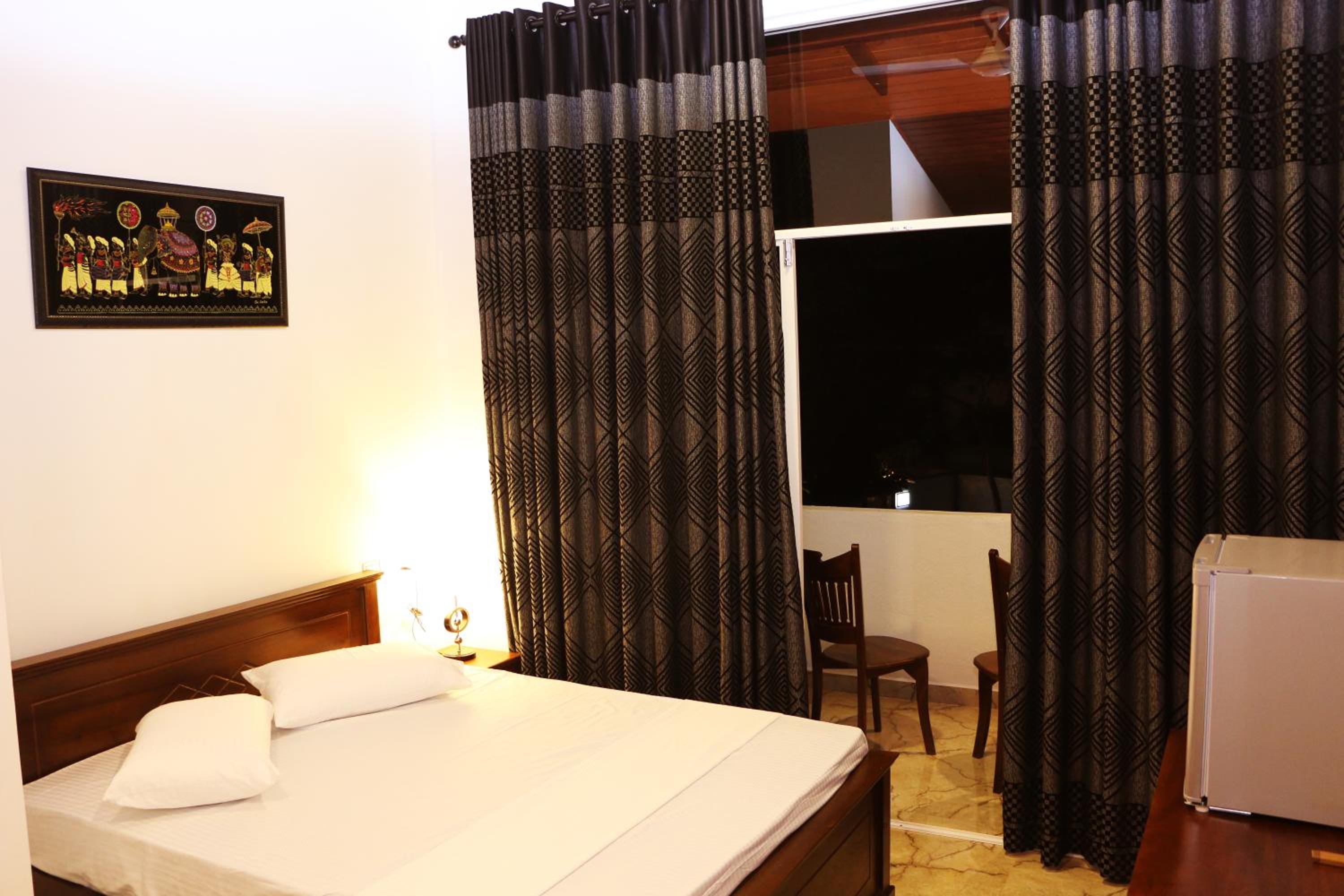 Double Room with Balcony photo 3