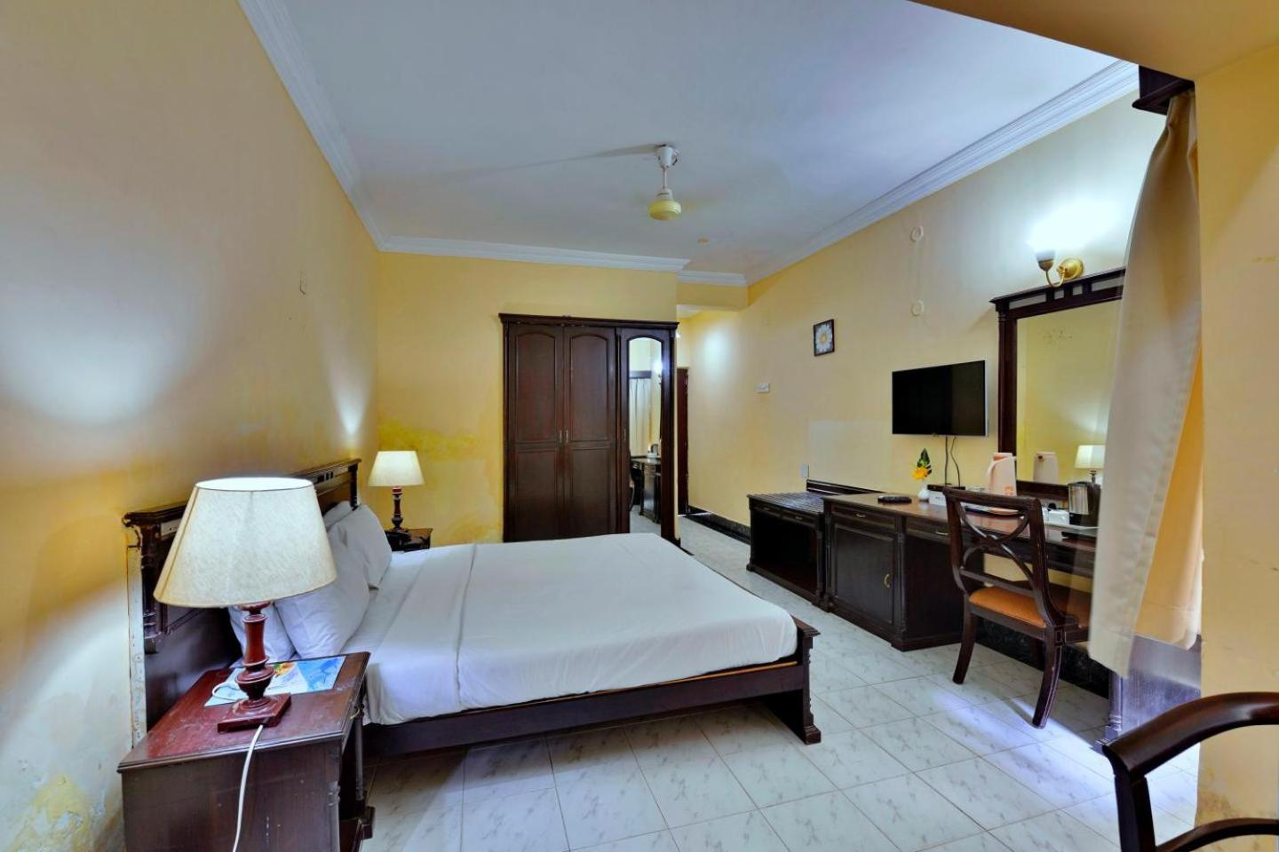 Deluxe Double or Twin Room - Photo 2