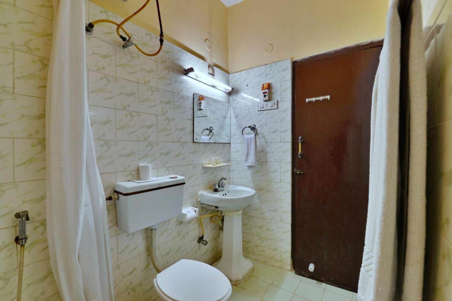 Deluxe Double or Twin Room - Photo 3