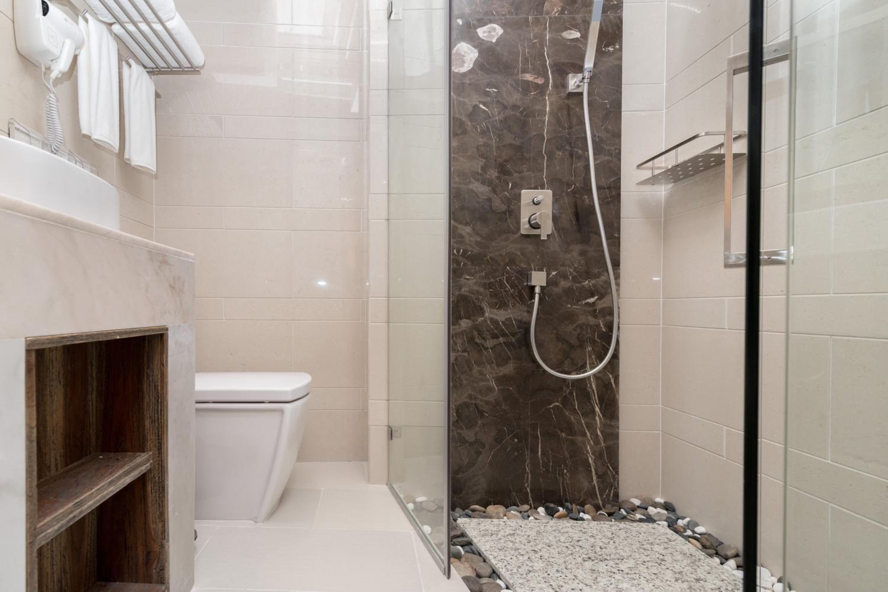 Super Deluxe Double with Ocean View and Balcony (Free Return Airport Transfer) - Photo 15