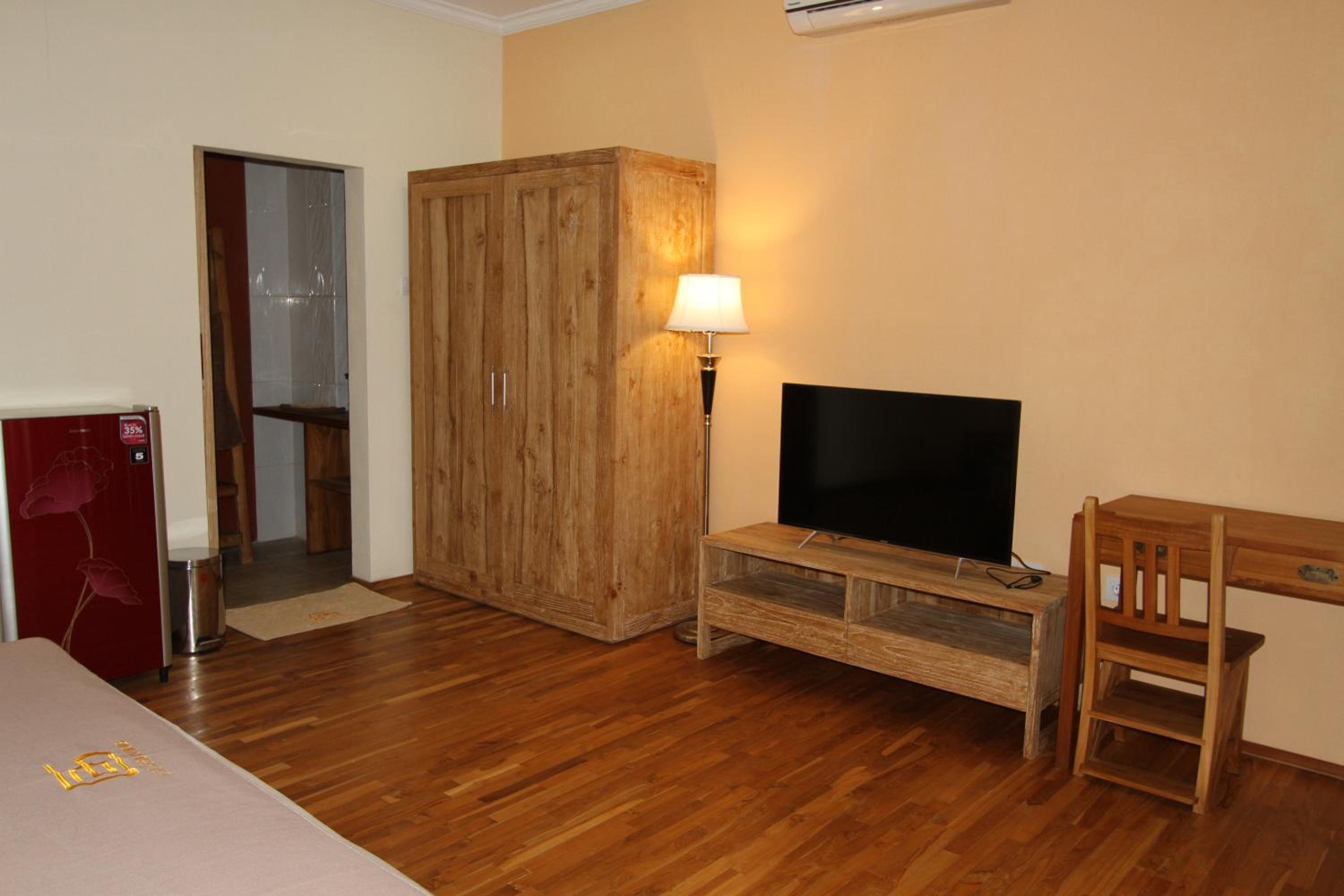 Double Room with Sea View - Photo 9