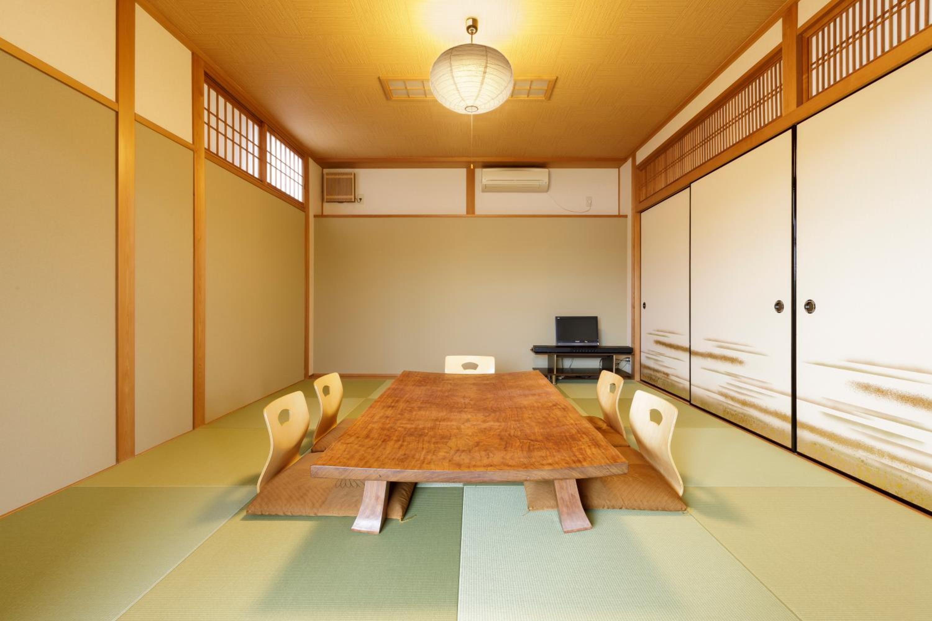 Apartment - Photo 11
