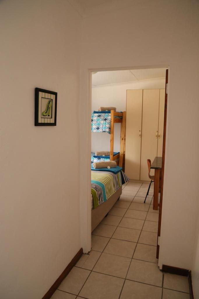 Family Room with Bathroom photo 2