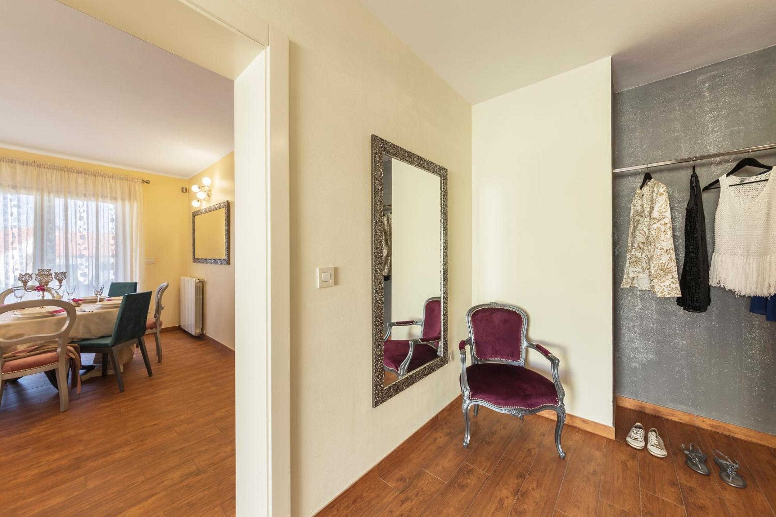 Four-Bedroom House photo 1