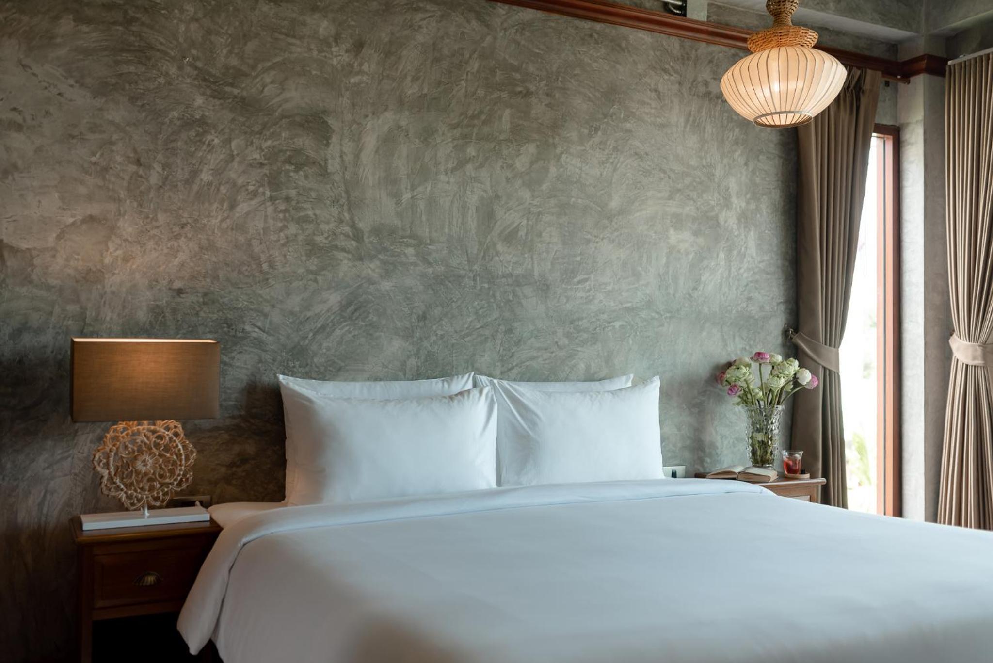 Superior King Room photo 2