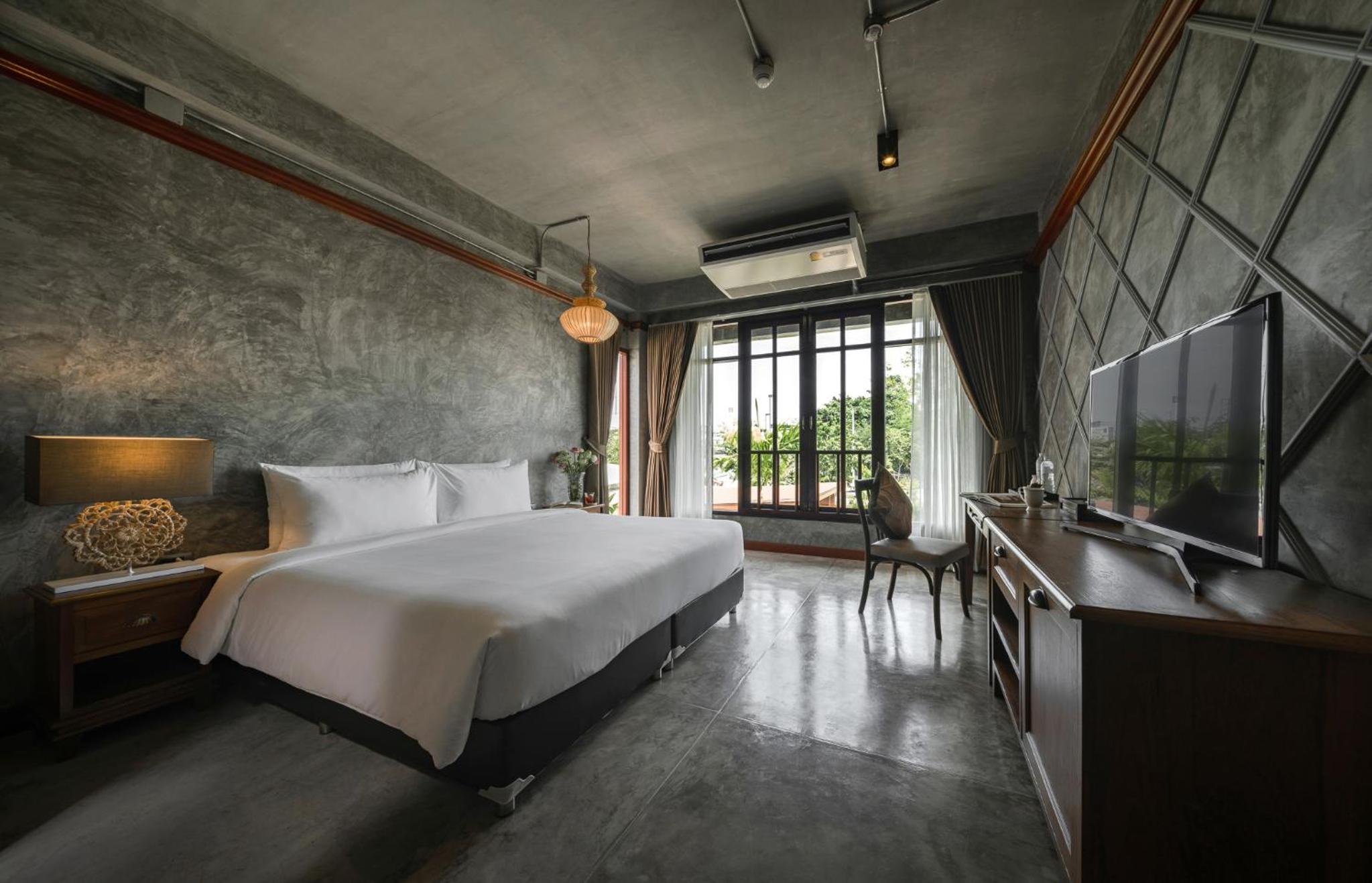 Superior King Room photo 1