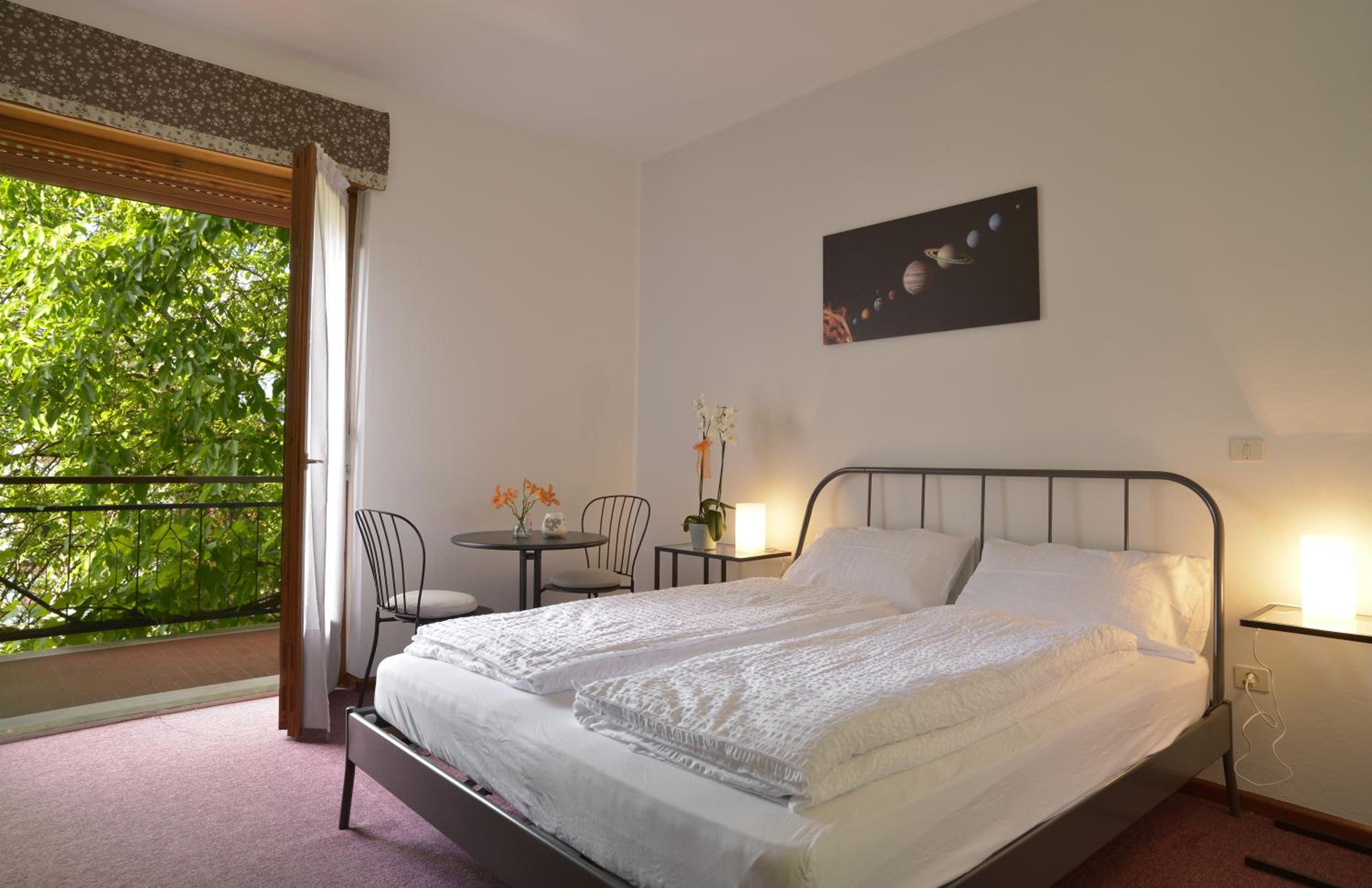 Double Room with Mountain View - Photo 8