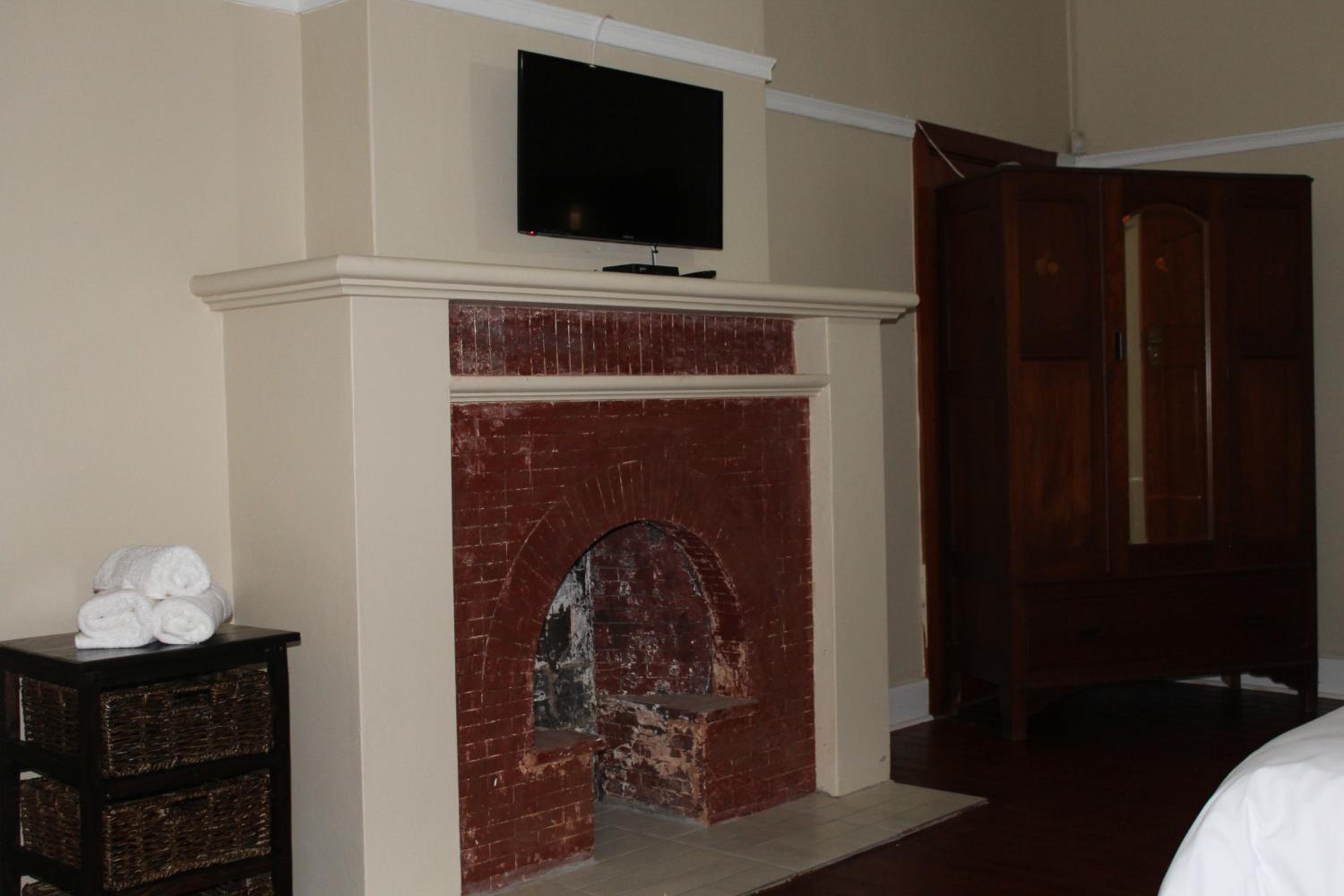 Double or Twin Room photo 2