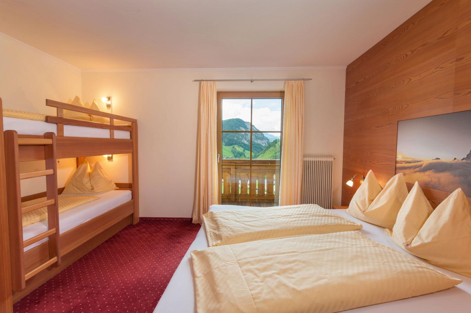 One-Bedroom Apartment with Balcony