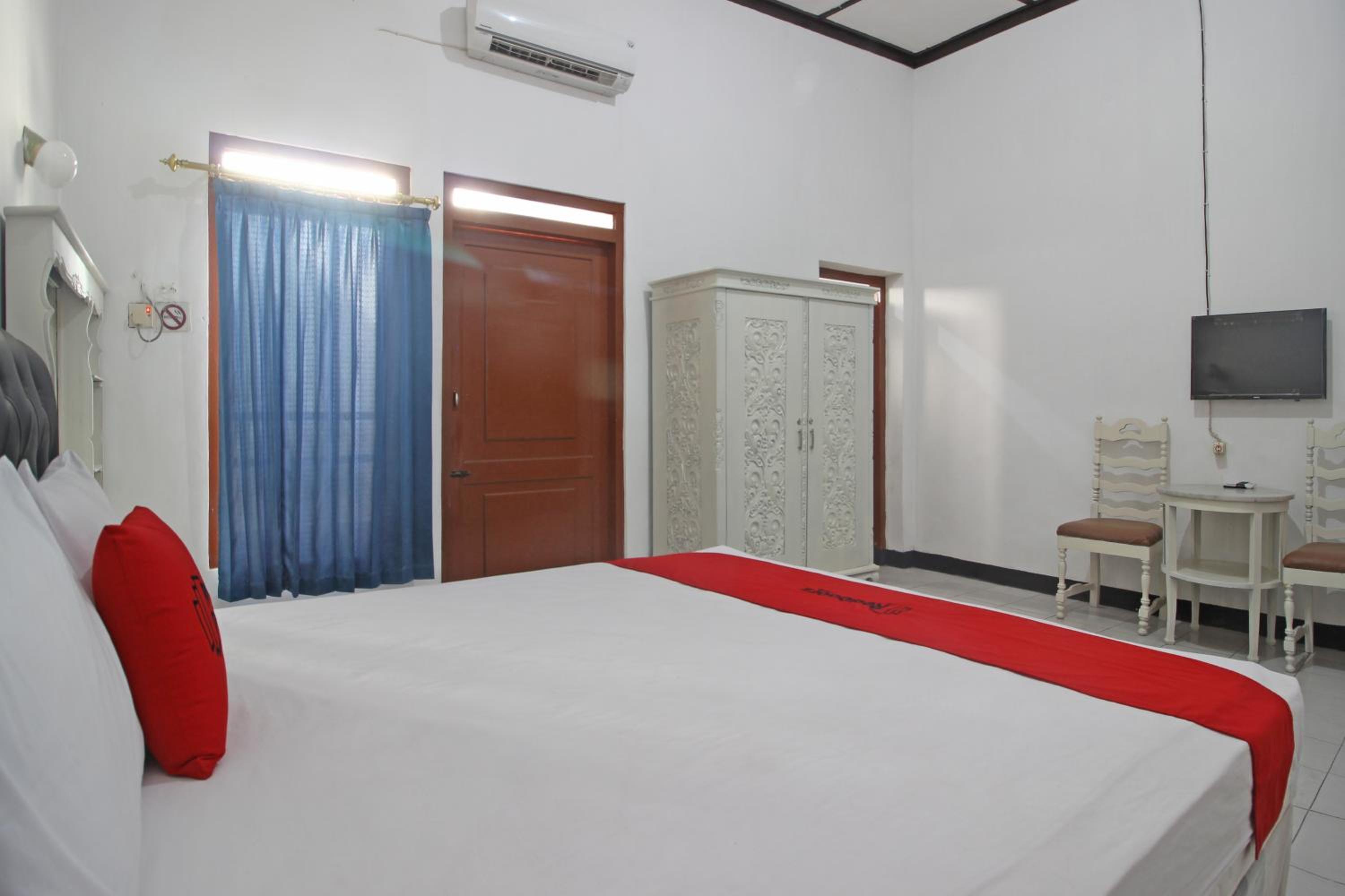 Double Room - Photo 4