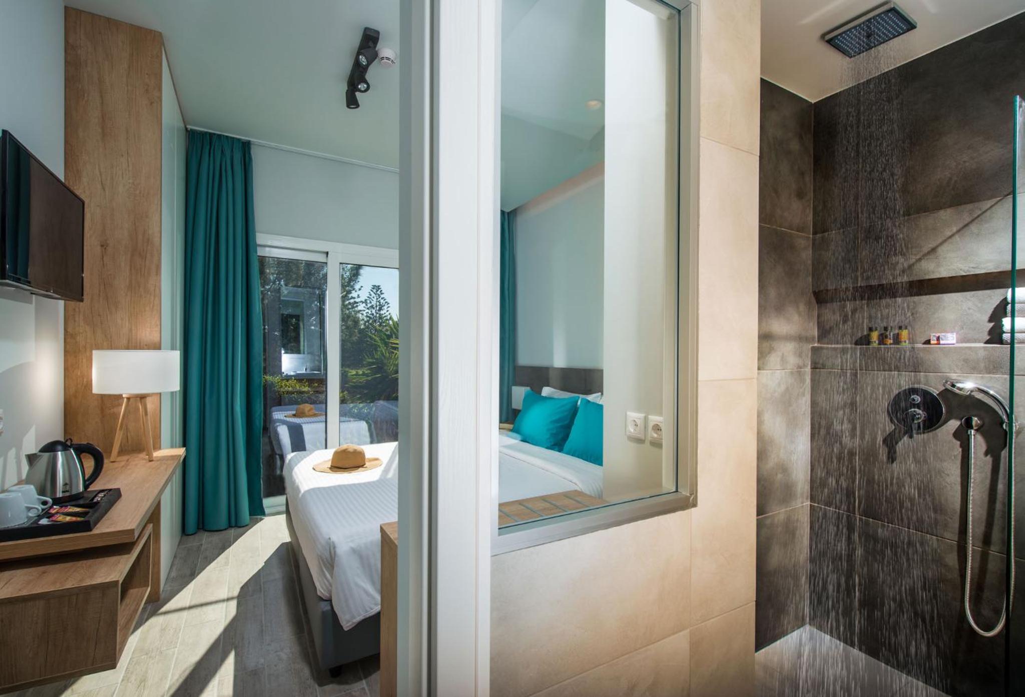 Standard Double Room - Photo 4