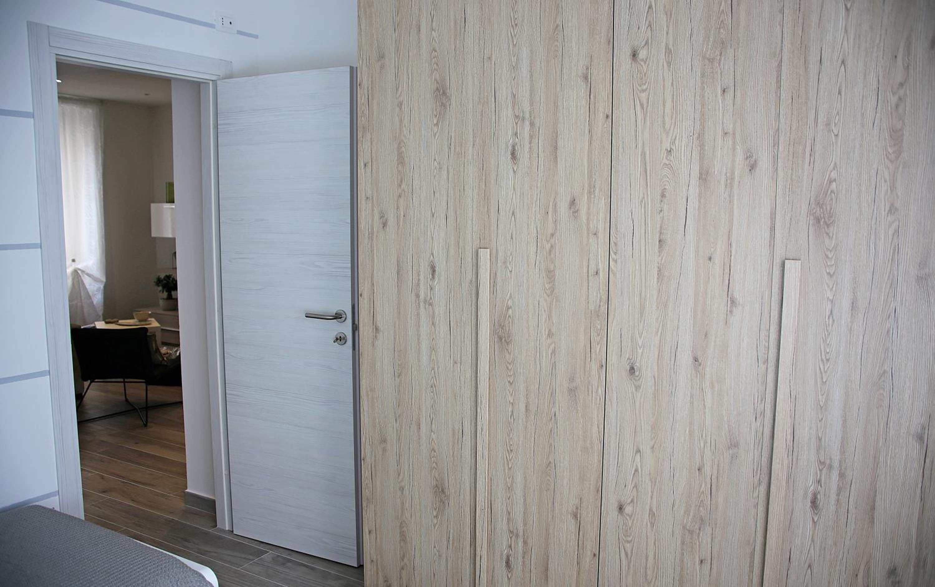 Apartment photo 2
