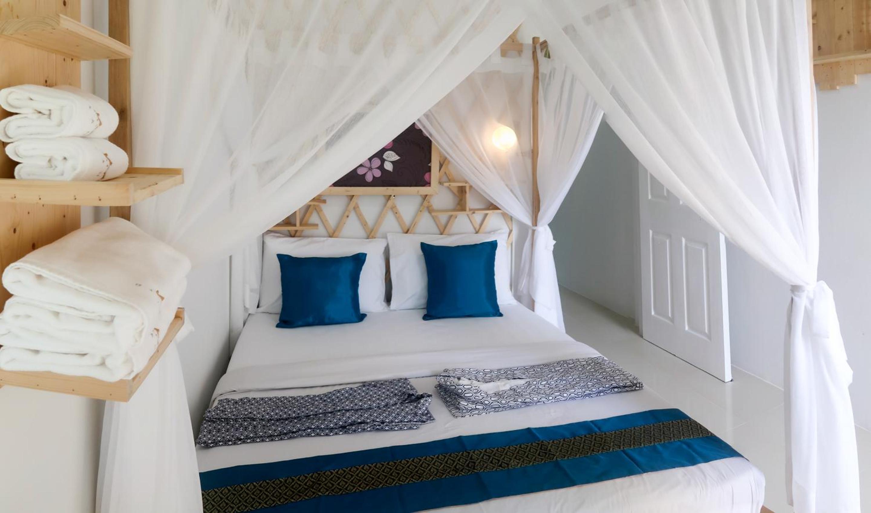 Deluxe Double Room with Balcony photo 1