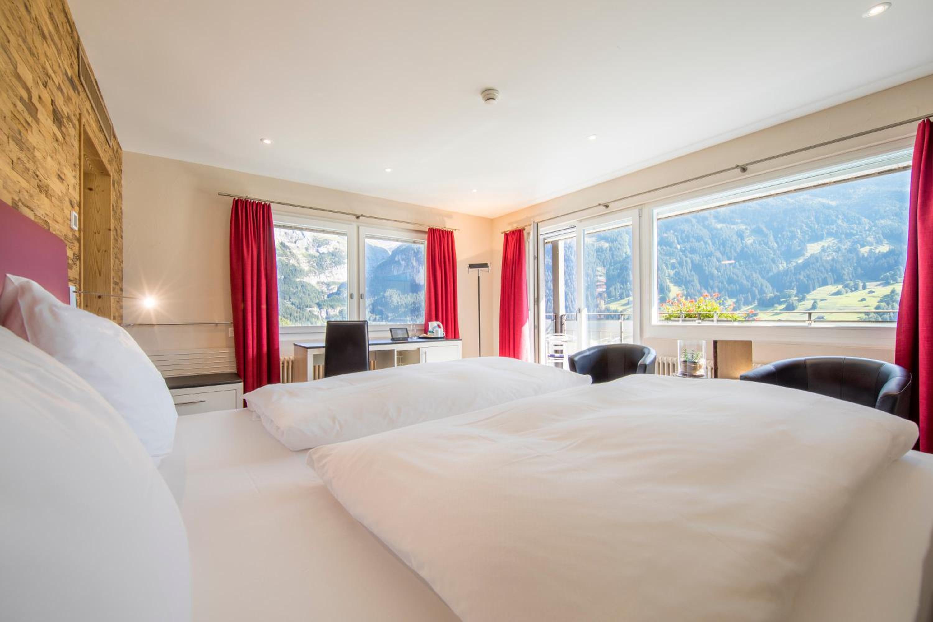 Classic Double or Twin Room -  Eiger View with A/C - Photo 6
