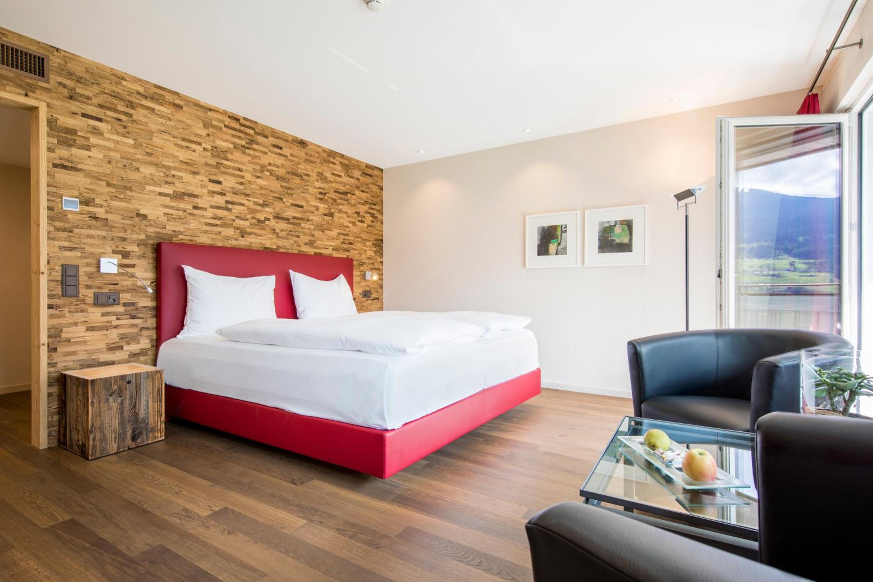 Classic Double or Twin Room -  Eiger View with A/C - Photo 3