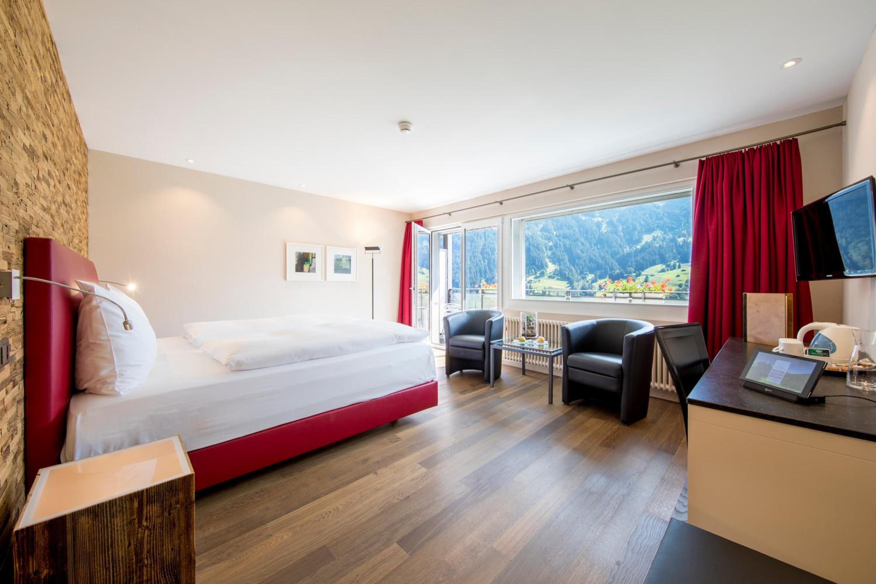 Classic Double or Twin Room -  Eiger View with A/C - Photo 4