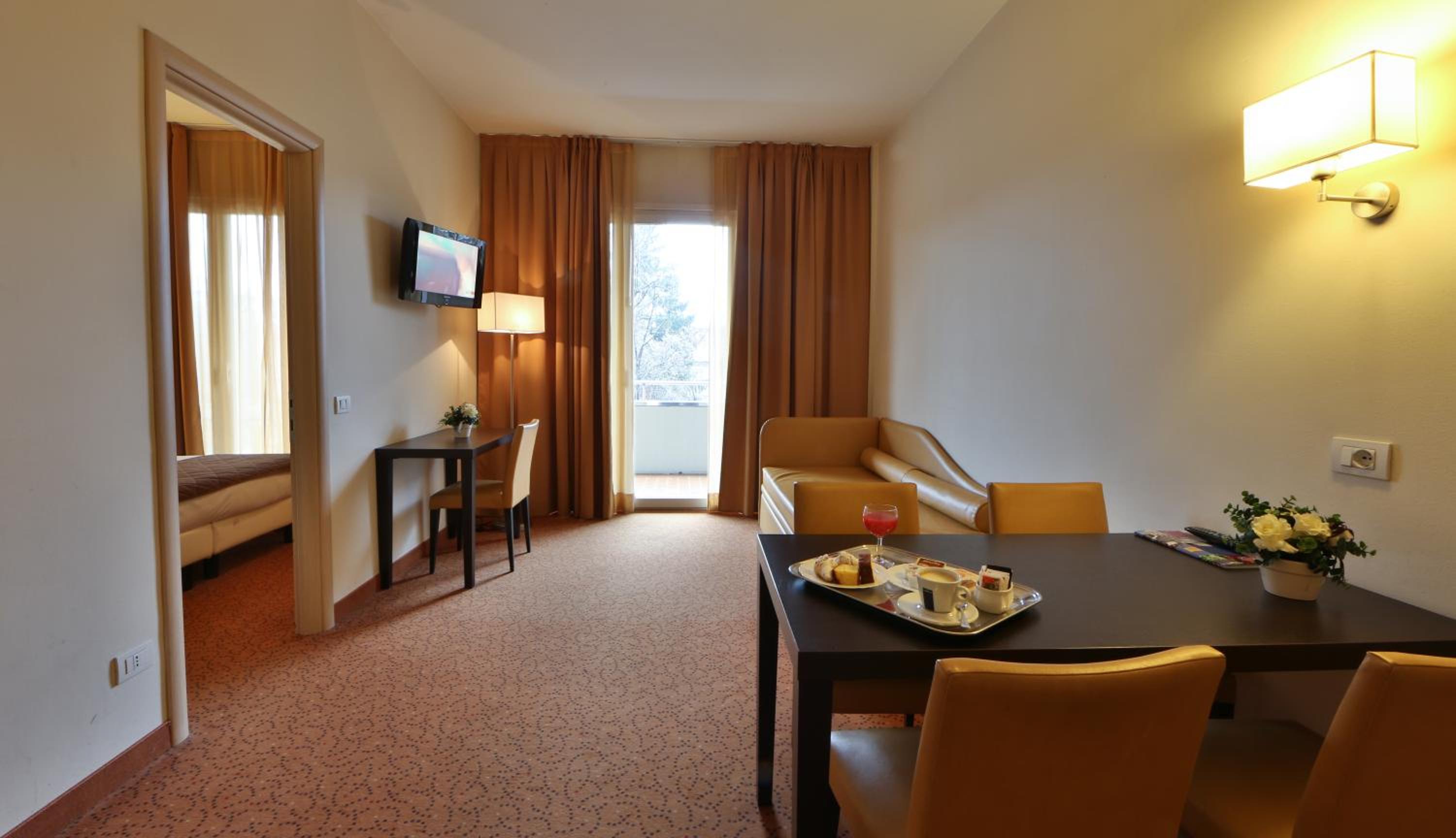 Triple Room - Photo 5