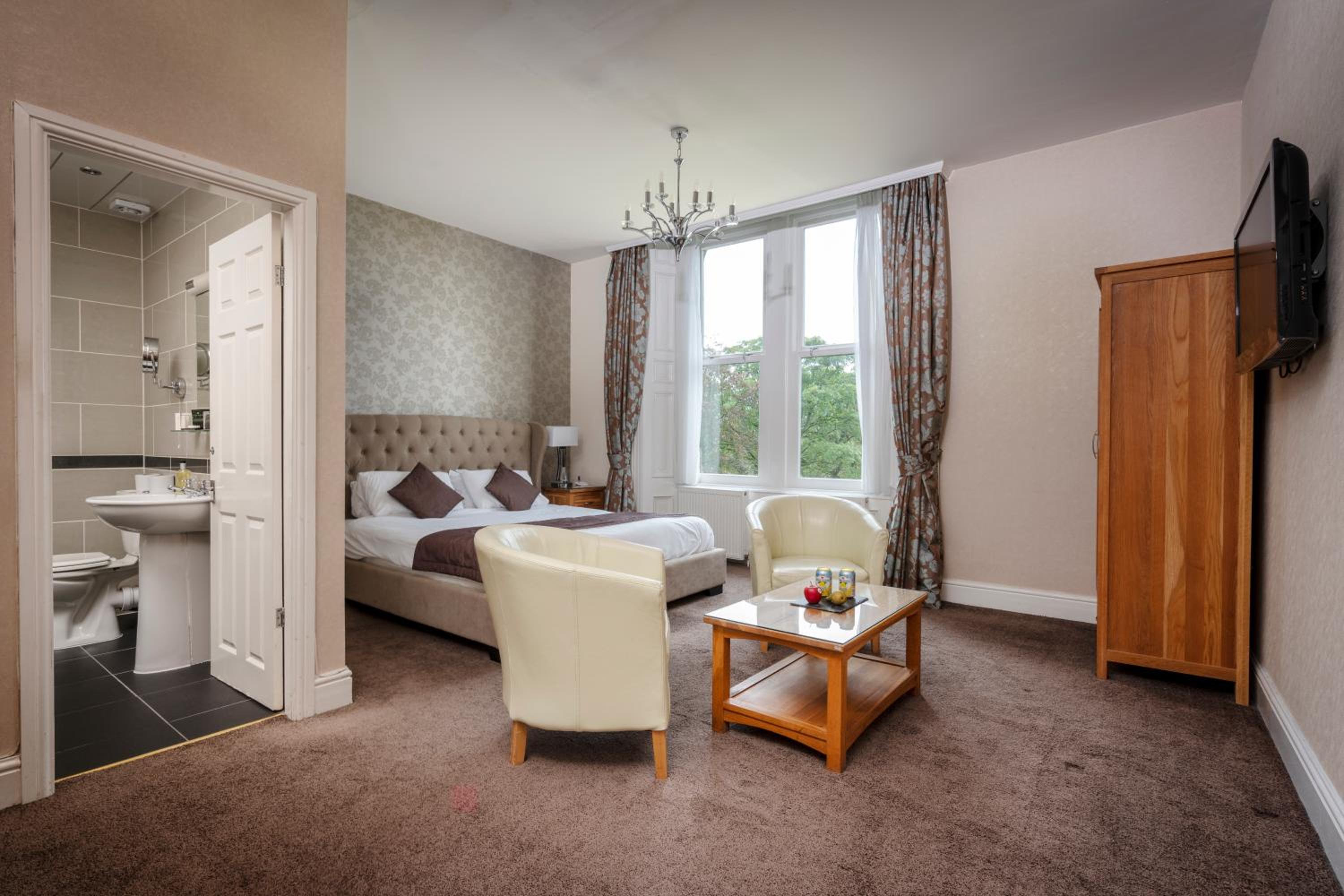 Premium King Room