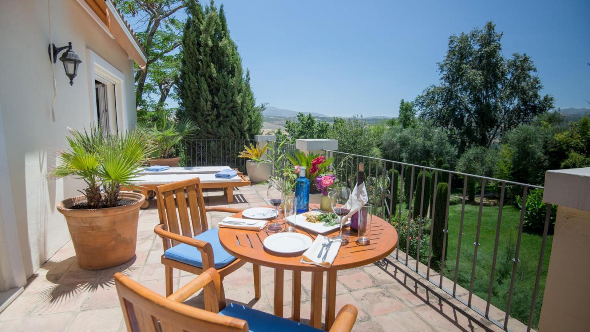 Suite with Terrace - Photo 9